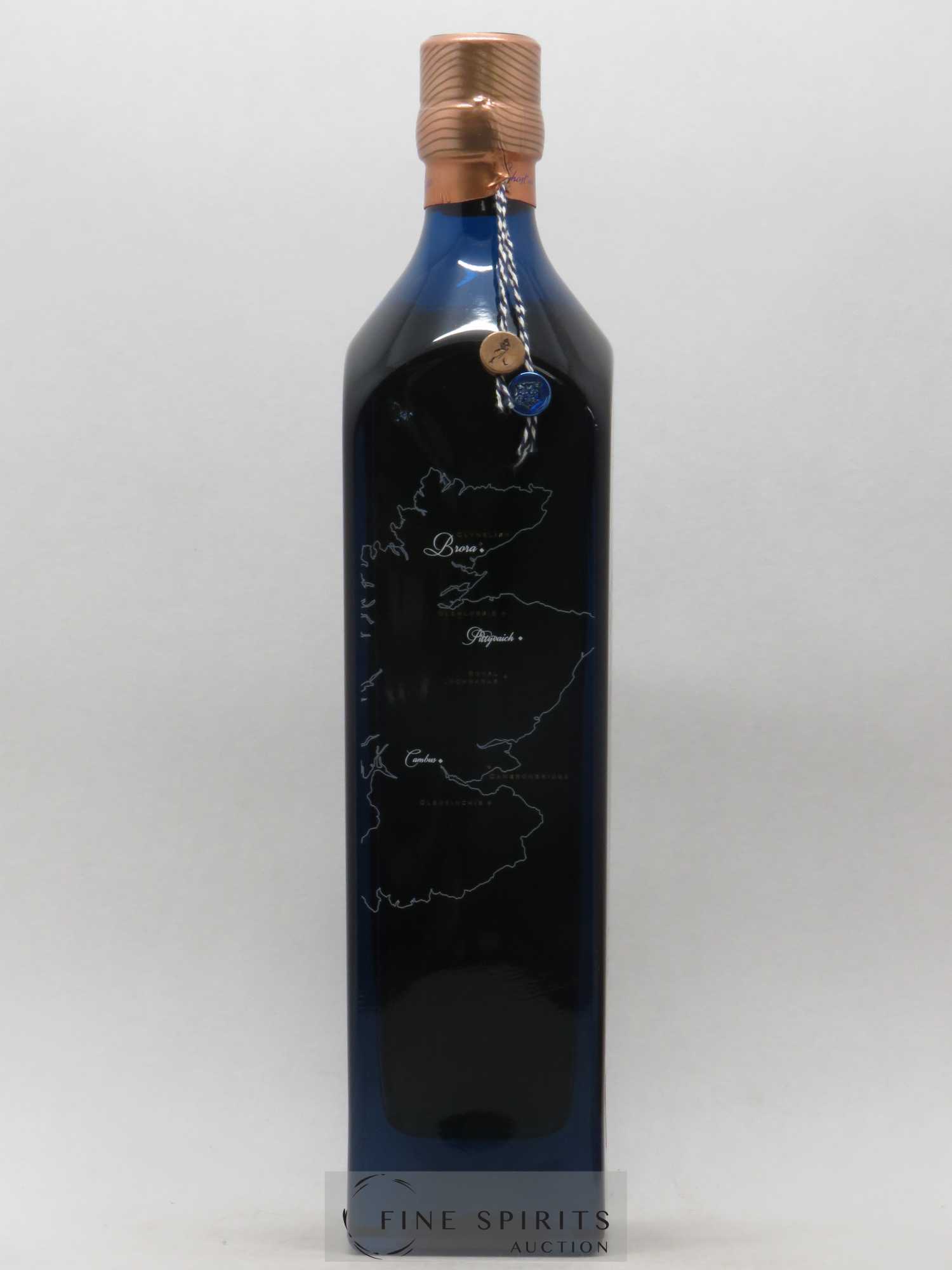 Johnnie Walker Of. Ghost and Rare Brora and 8 Rare Whiskies Blue Label - Special Blend (70 cl.) - Posten von 1 Flasche - 4