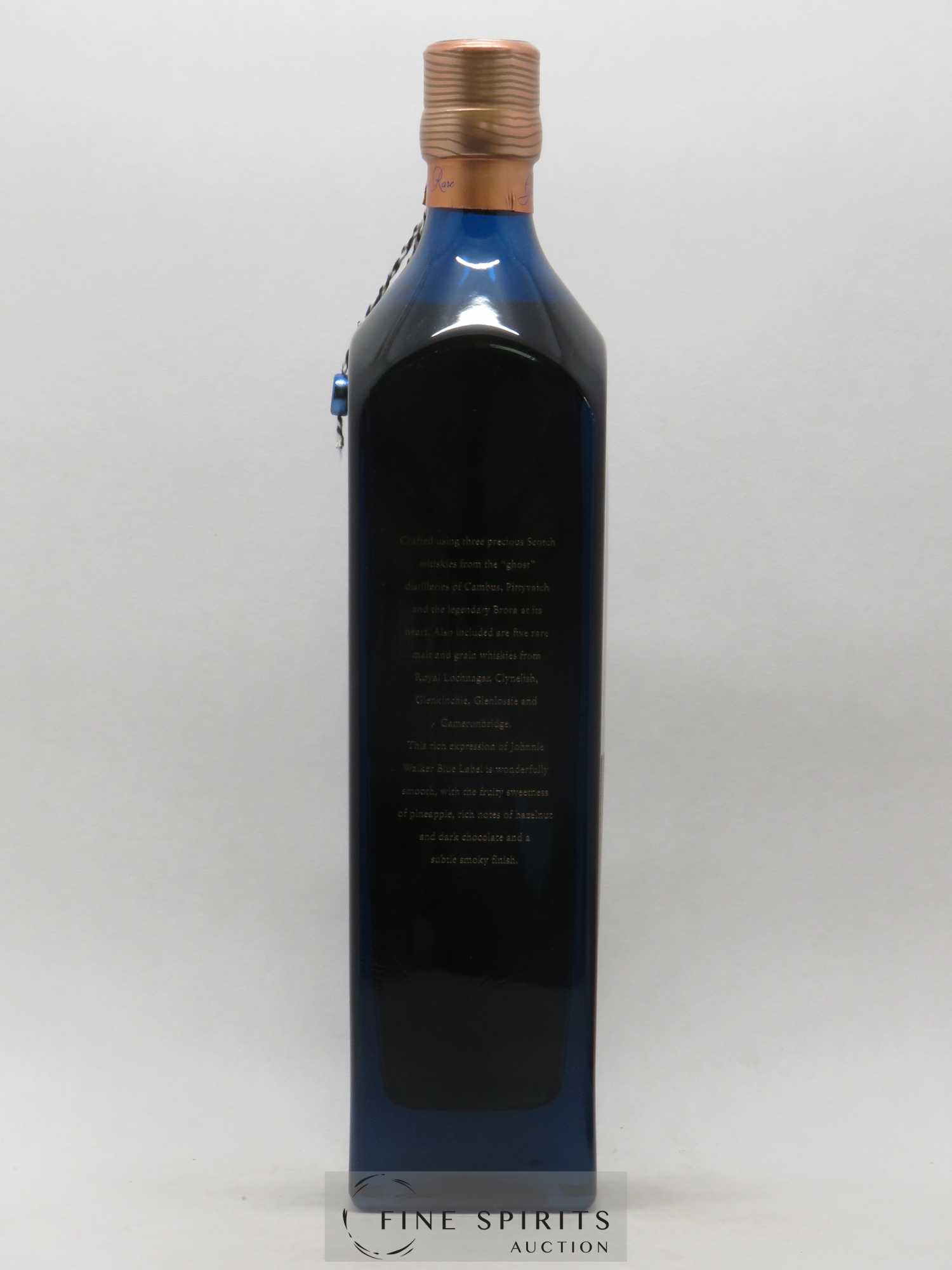 Johnnie Walker Of. Ghost and Rare Brora and 8 Rare Whiskies Blue Label - Special Blend (70 cl.) - Lot of 1 bottle - 2