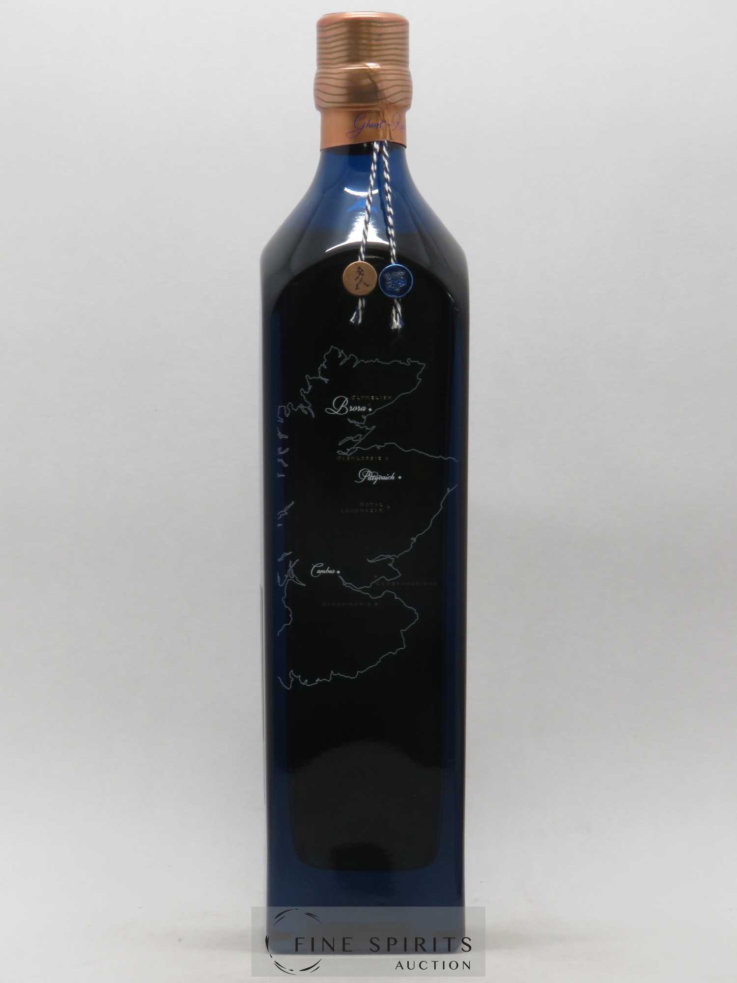 Johnnie Walker Of. Ghost and Rare Brora and 8 Rare Whiskies Blue Label - Special Blend (70 cl.) - Lot de 1 bouteille - 4