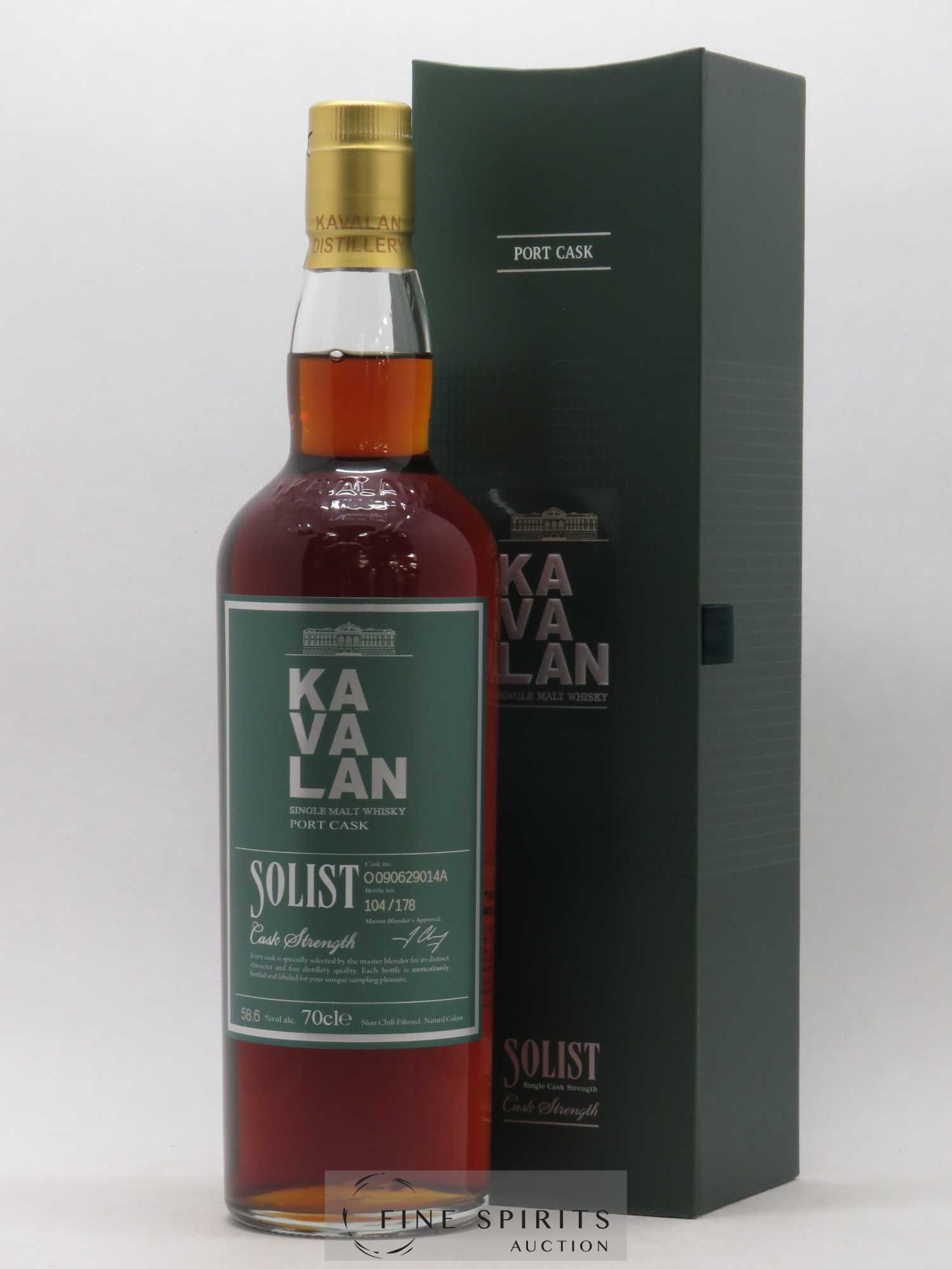 Kavalan Of. Solist Port Cask n°O090629014A - One of 178 - bottled 2016 Cask Strength - Lot de 1 bouteille - 0