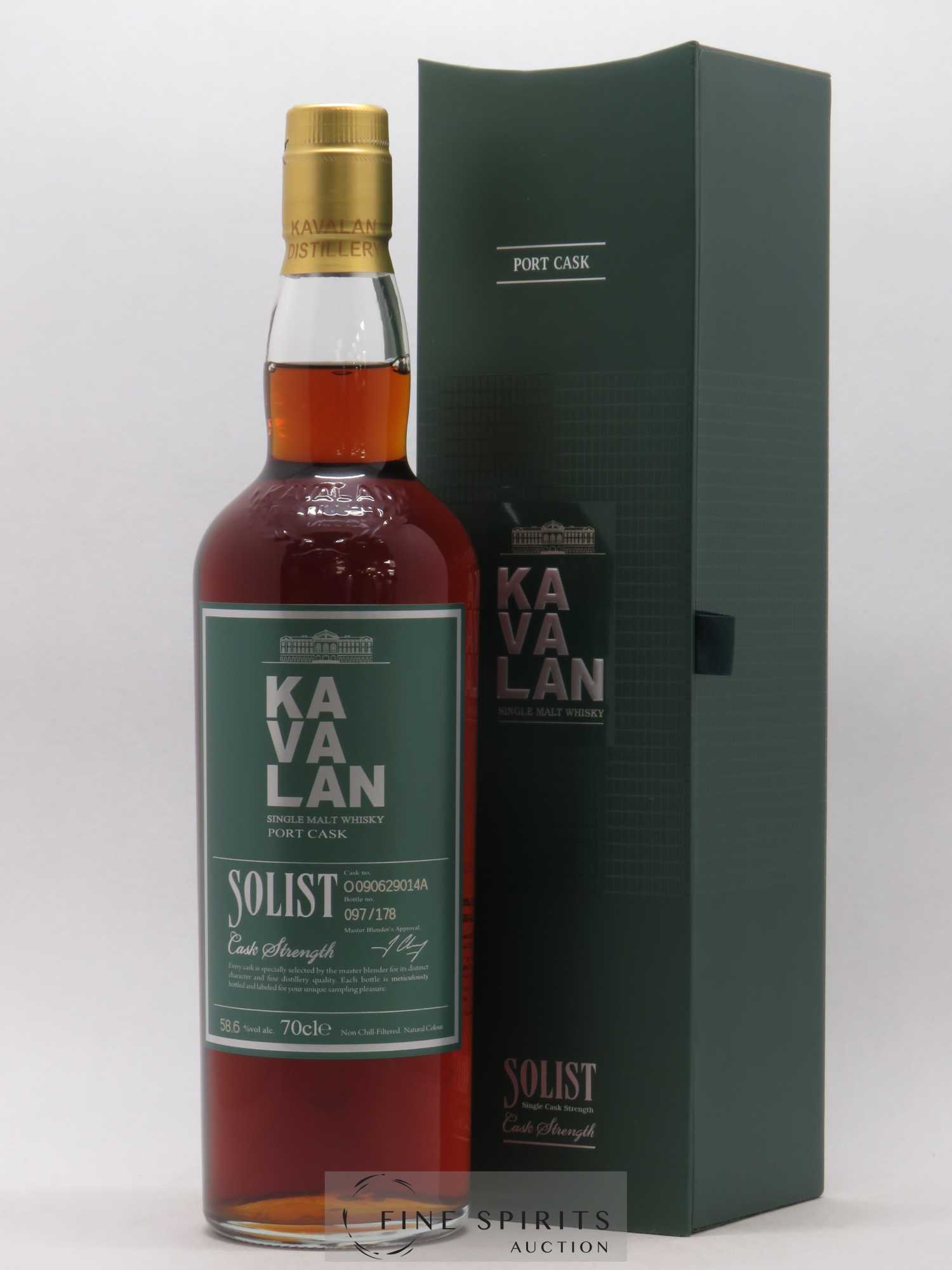 Kavalan Of. Solist Port Cask n°O090629014A - One of 178 - bottled 2016 Cask Strength - Lot de 1 bouteille - 0
