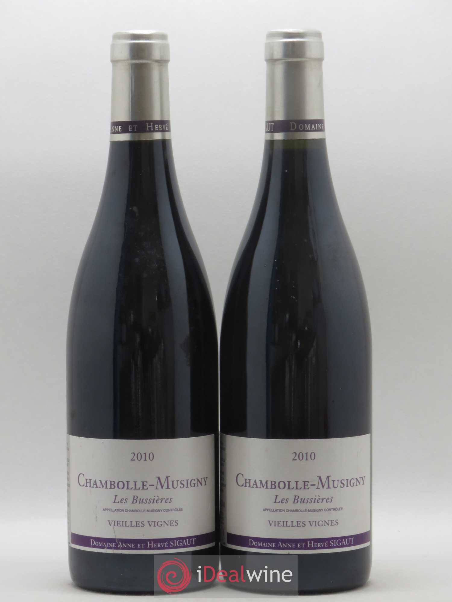 Chambolle-Musigny Les Bussières Vieilles vignes Domaine Sigaut 2010 - Posten von 2 Flaschen - 0