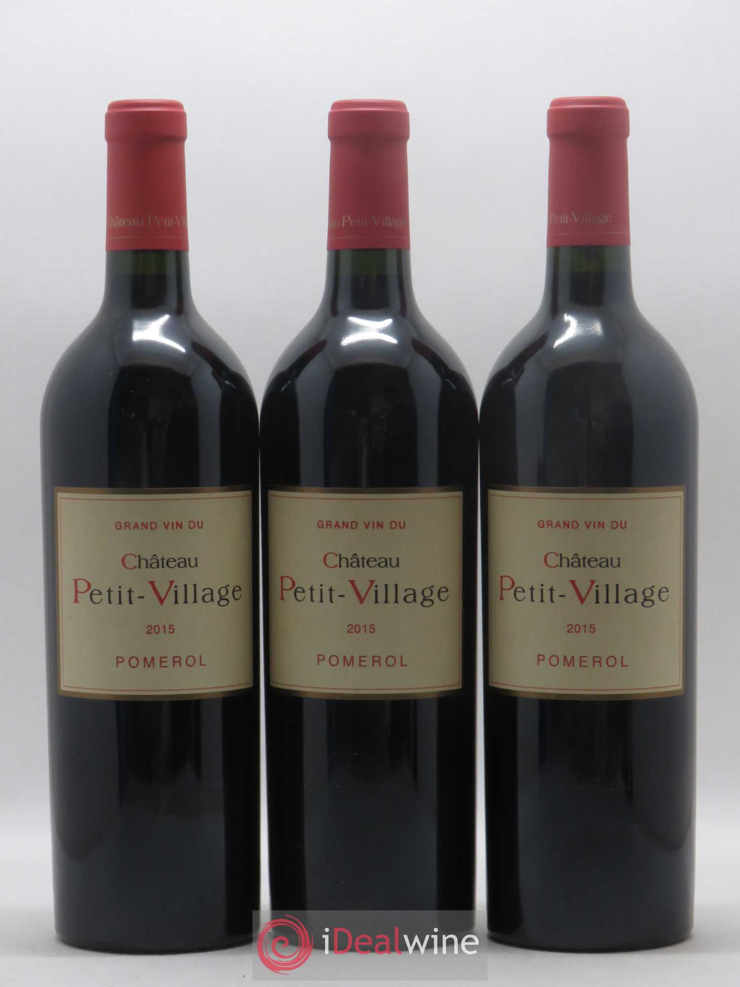 Château Petit Village 2015 - Lot de 6 bouteilles - 2