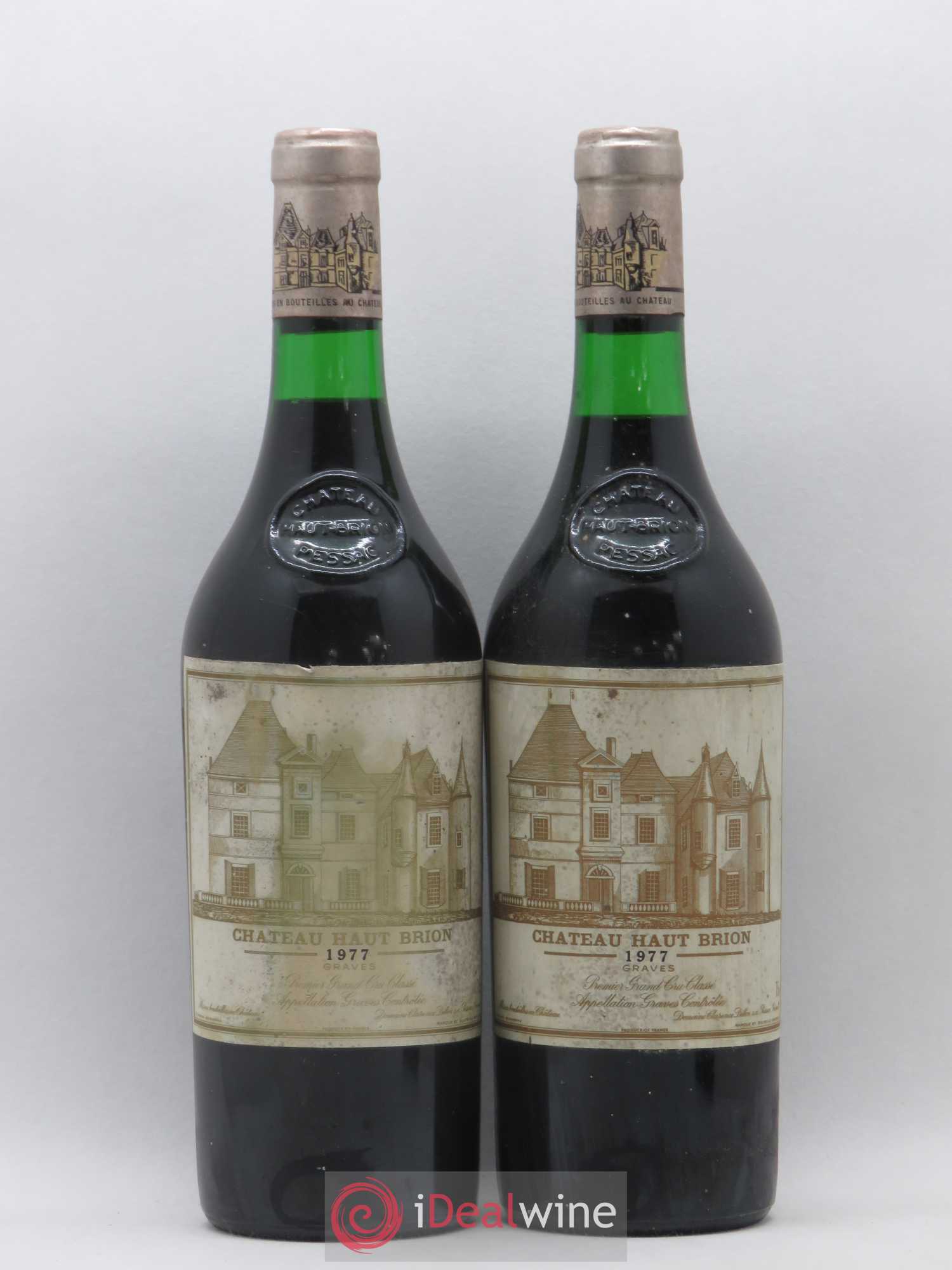 Château Haut Brion 1er Grand Cru Classé 1977 - Lot de 2 bouteilles - 0