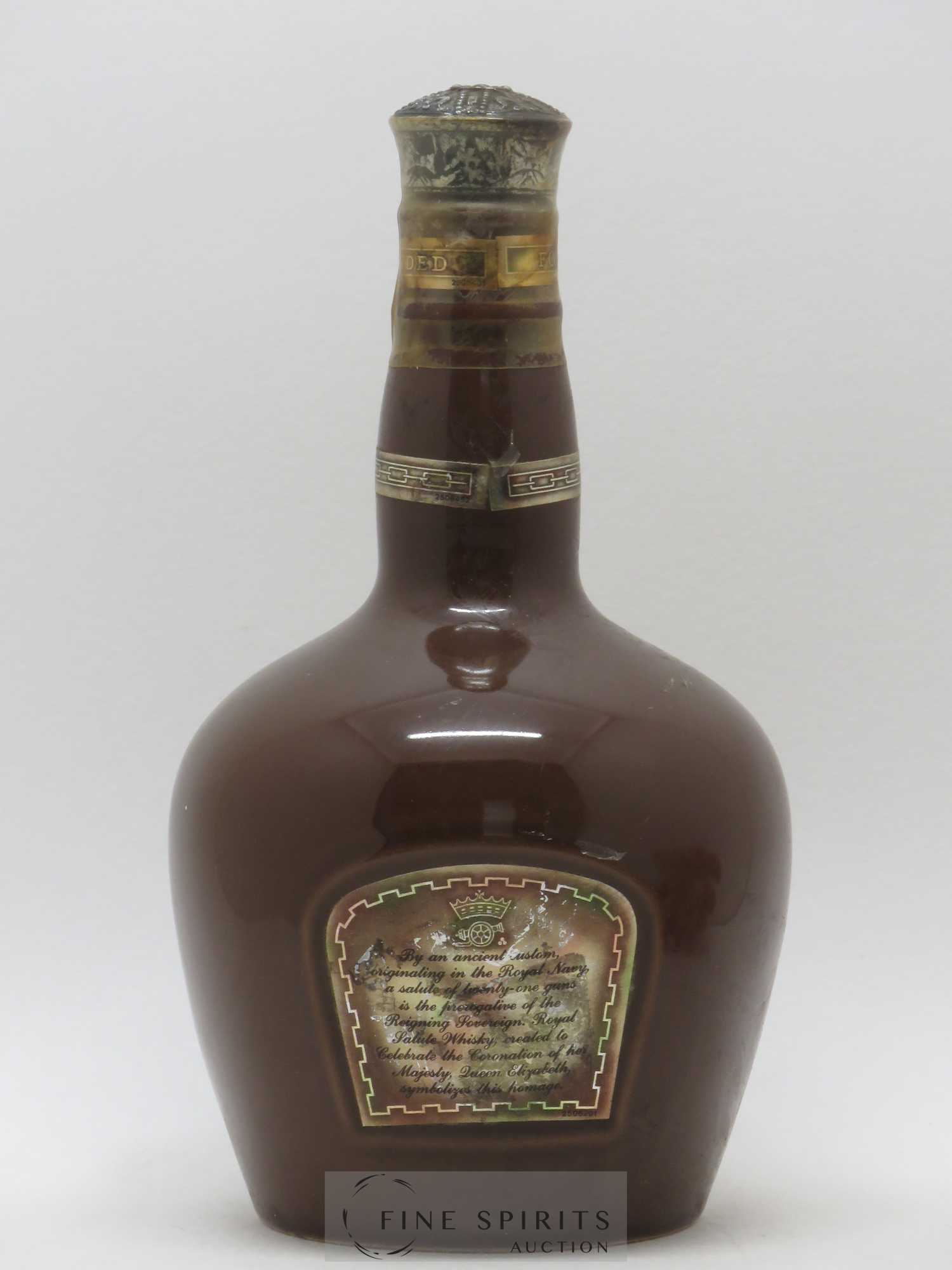 Buy Chivas 21 years Of. Royal Salute Brown Ceramic (lot: B2195377-443)