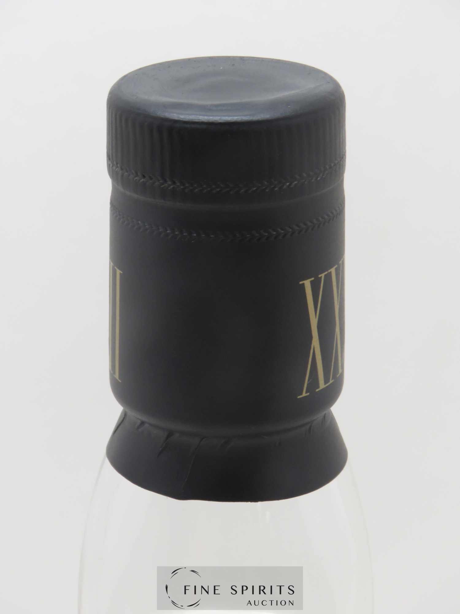 Inchgower 27 years 1990 Of. One of 8544 Limited Release - Lot of 1 bottle - 3