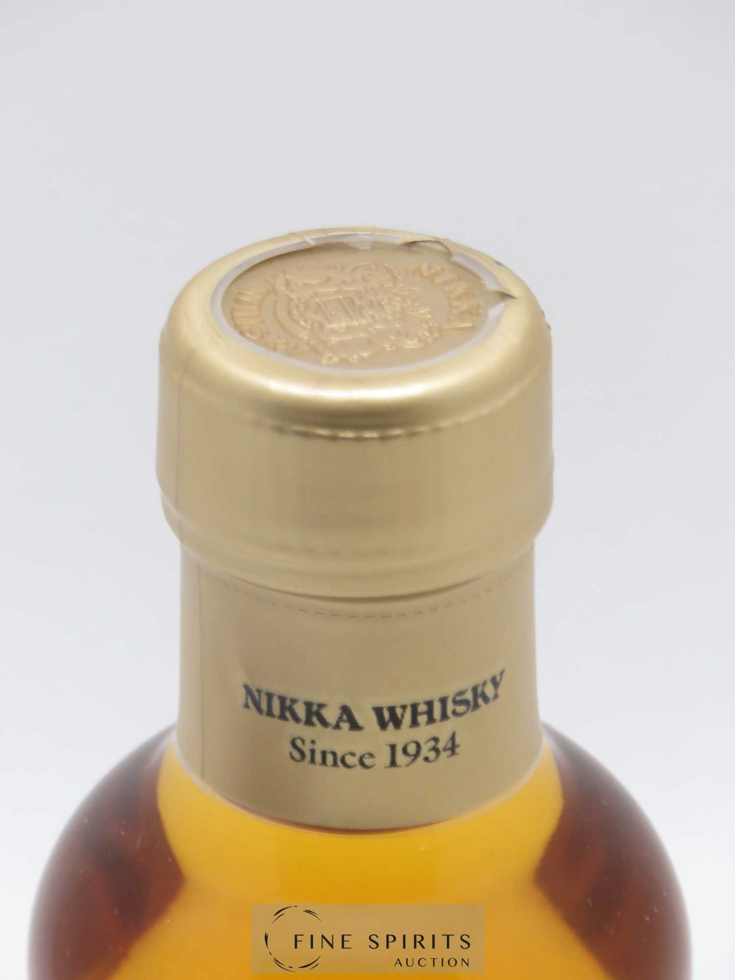 Yoichi Of. Peaty & Salty Distillery Limited Nikka Whisky (18cl.) - Lot de 1 flacon - 2