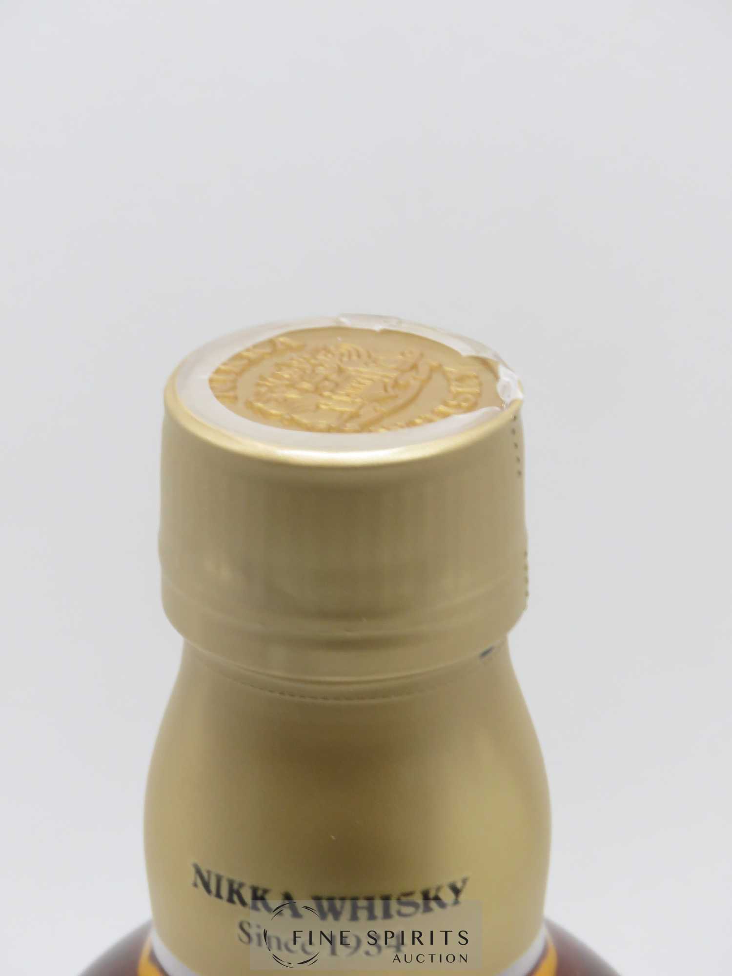 Yoichi Of. Peaty & Salty Distillery Limited Nikka Whisky (50cl.) - Lot of 1 bottle - 2