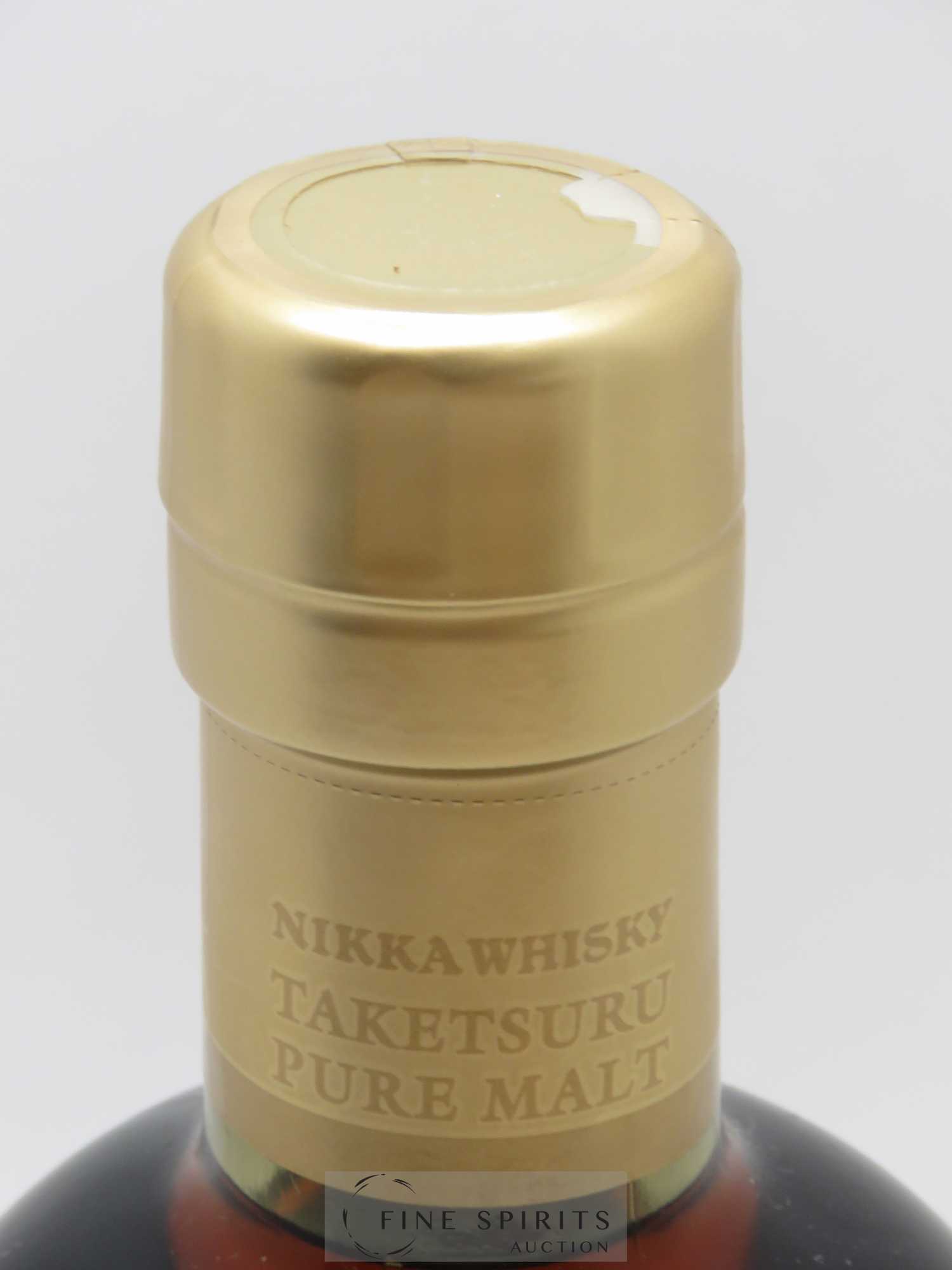 Taketsuru 21 years Of. Pure Malt Madeira Wood Finish - bottled 2014 80th Anniversary Nikka Whisky - Lot de 1 bouteille - 2
