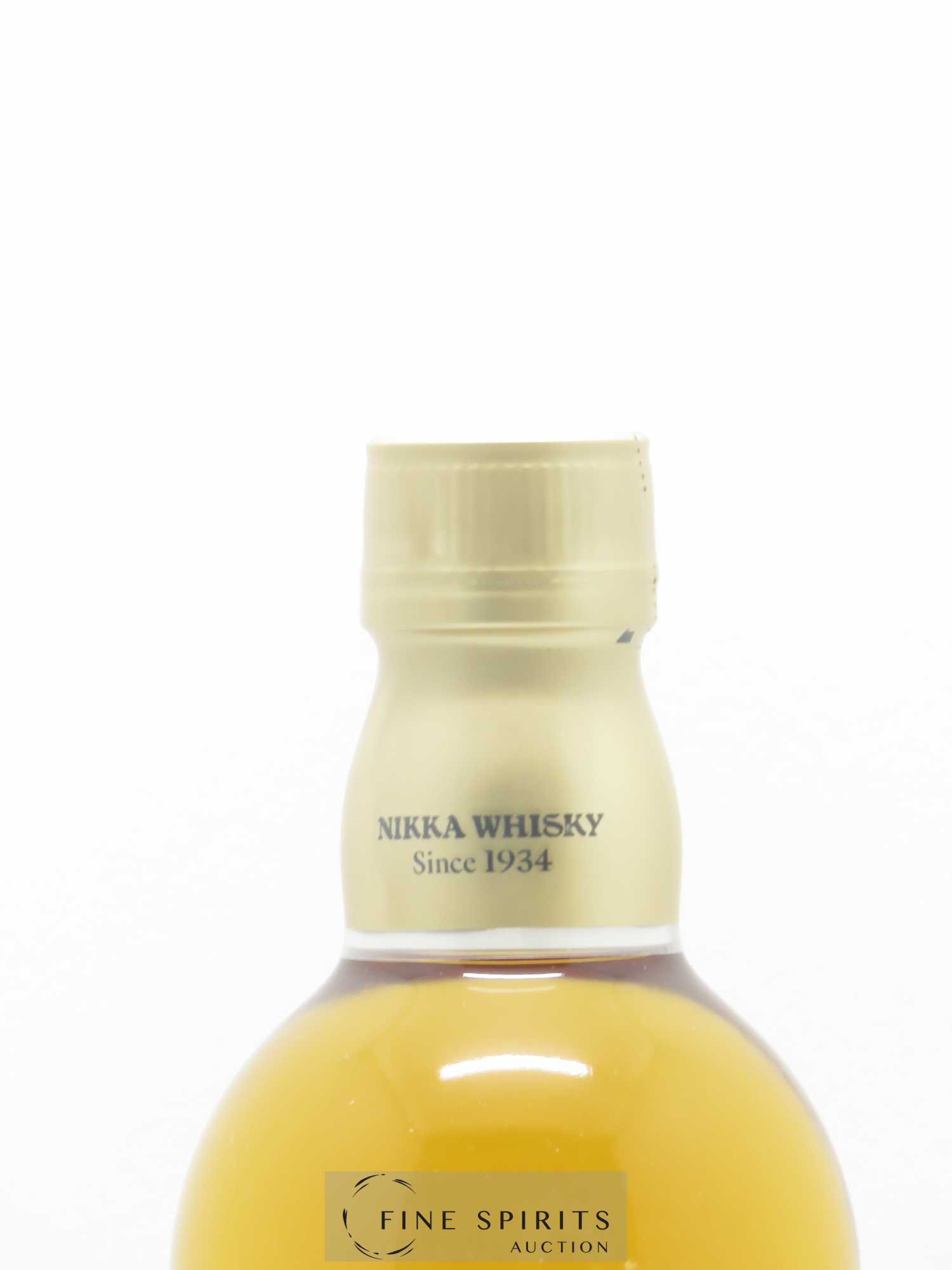 Nikka Of. Coffey Grain Woody & Mellow (50cl.) - Posten von 1 Flasche - 2