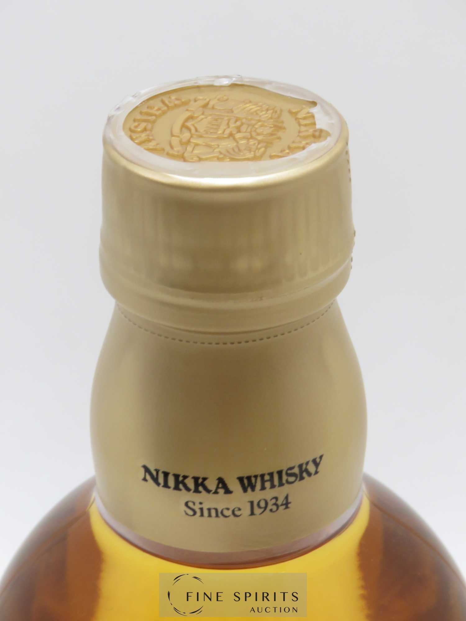 Miyagikyo Of. Fruity & Rich Distillery Limited Nikka Whisky (50cl.) - Lot de 1 bouteille - 2