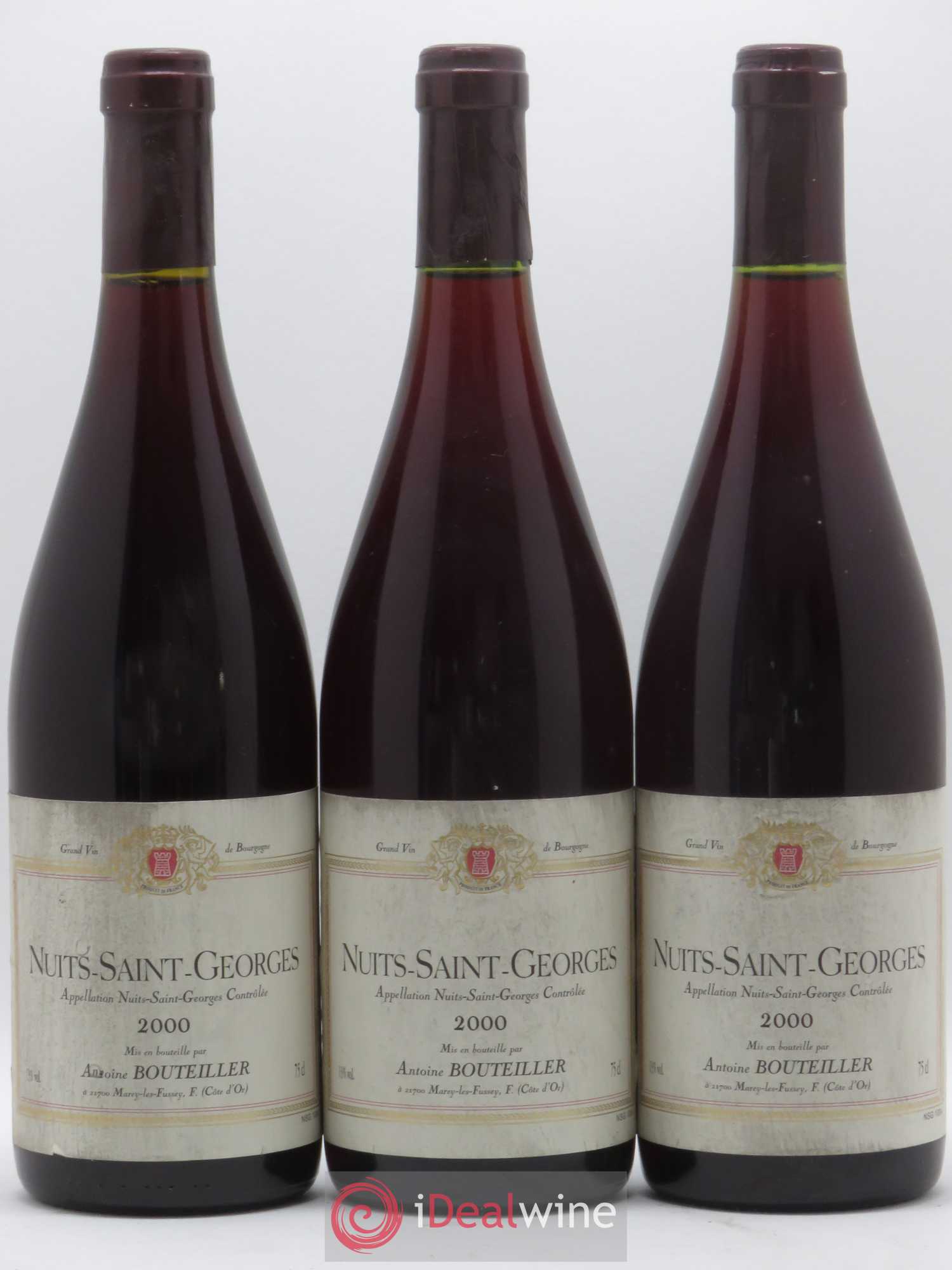 Nuits-Saint-Georges Antoine Bouteiller 2000 - Lot de 3 bouteilles - 0