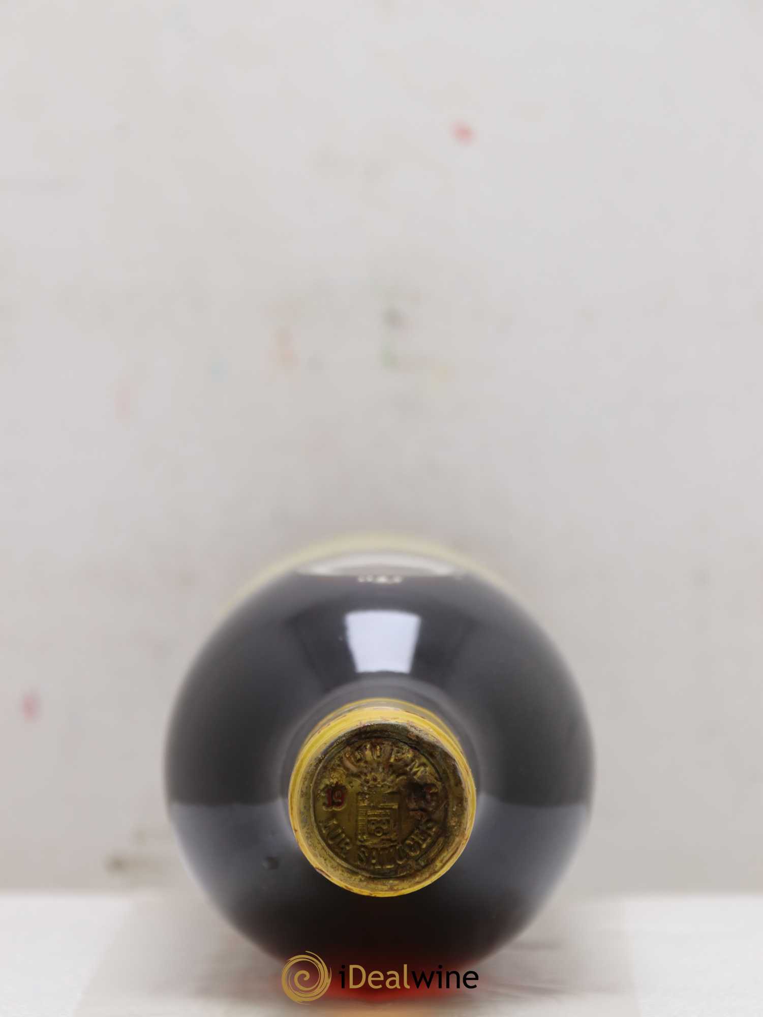Château d' Yquem 1er Cru Classé Supérieur 1983 - Lotto di 2 bottiglie - 1