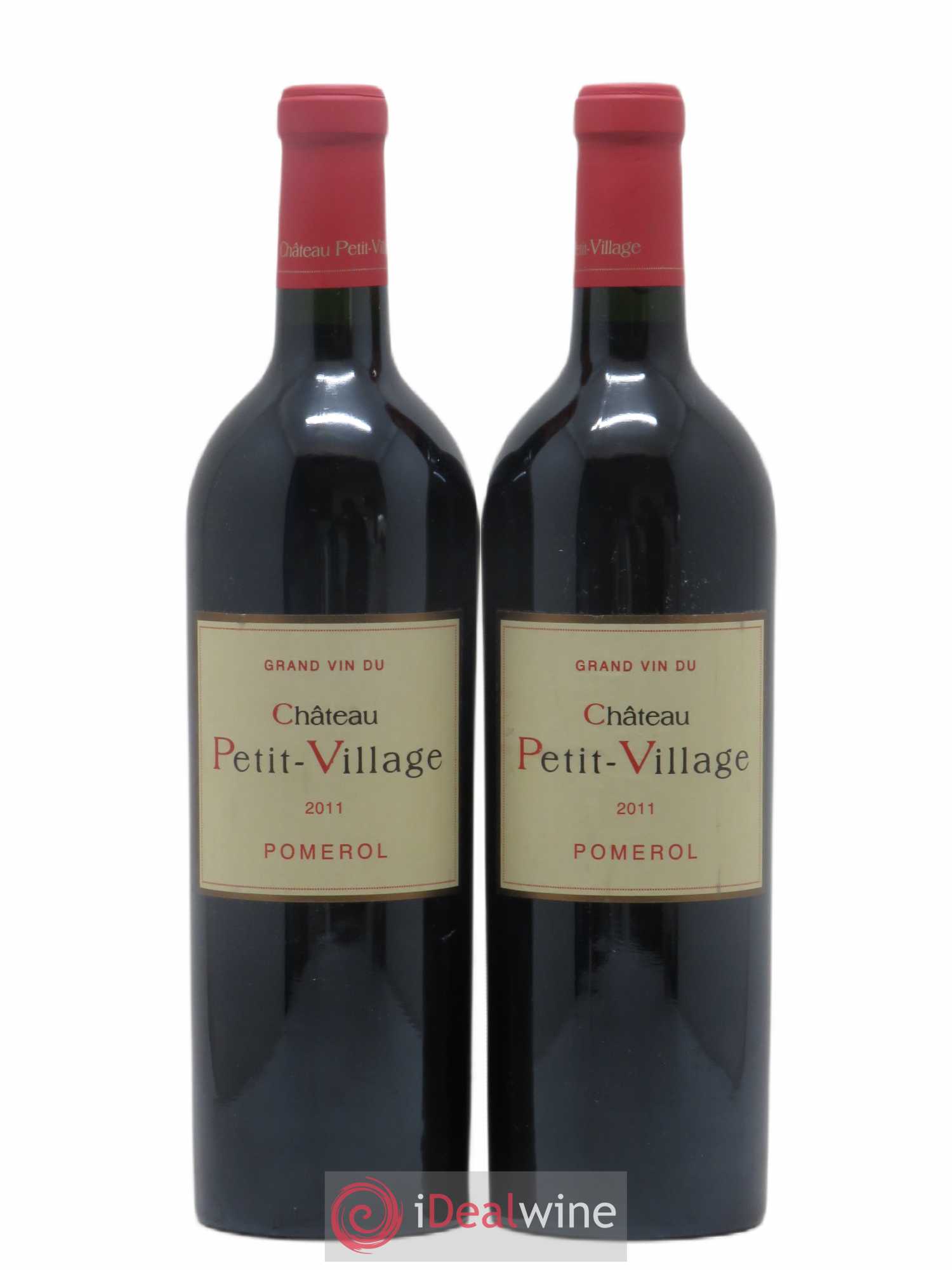 Château Petit Village 2011 - Lot de 2 bouteilles - 0
