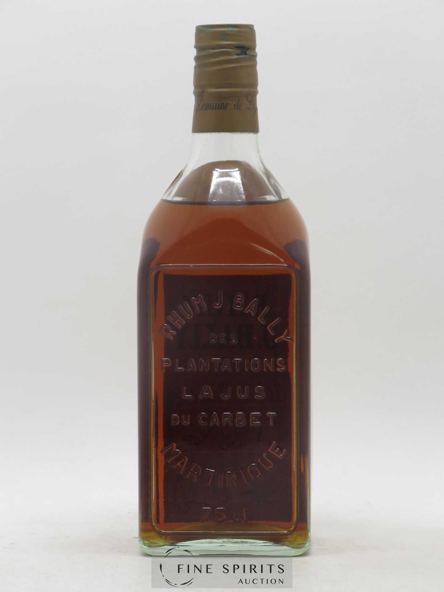 J. Bally 1966 Of. Plantations Lajus du Carbet - Lot de 1 bouteille - 1