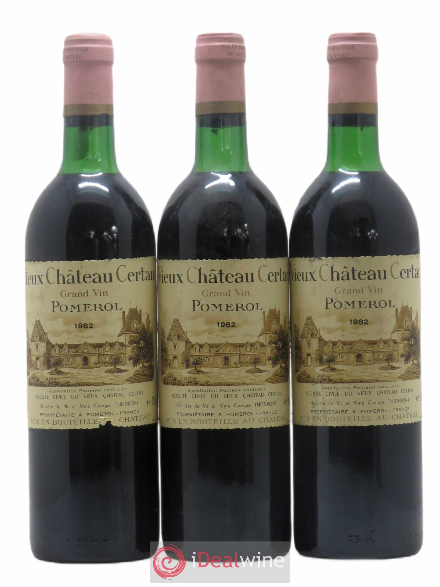 Vieux Château Certan 1982 - Lot de 3 bouteilles - 0