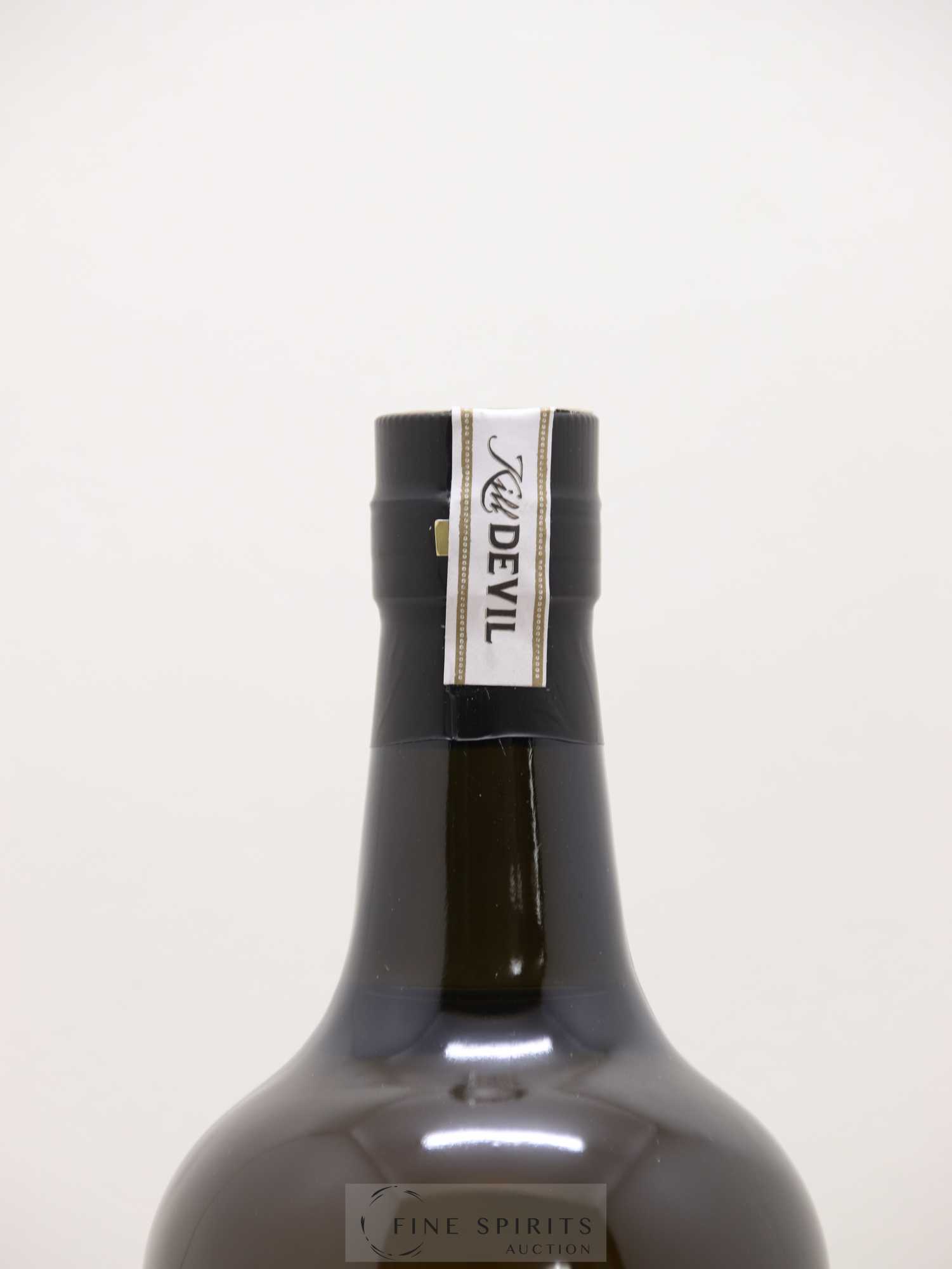 Kill Devil 11 years 2004 Edition Spirits One of 358 - Lot de 1 bouteille - 3