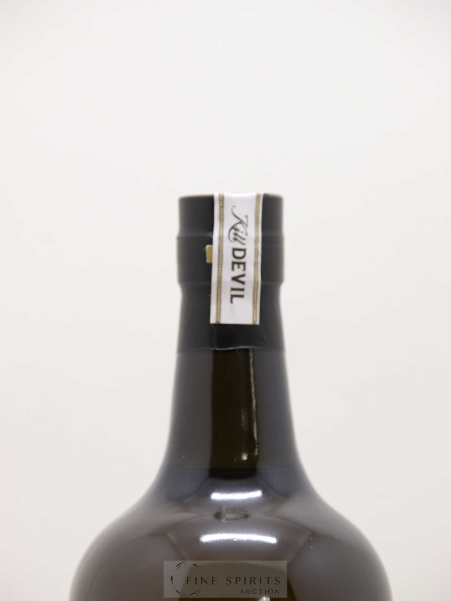 Kill Devil 11 years 2004 Edition Spirits One of 358 - Lot de 1 bouteille - 3