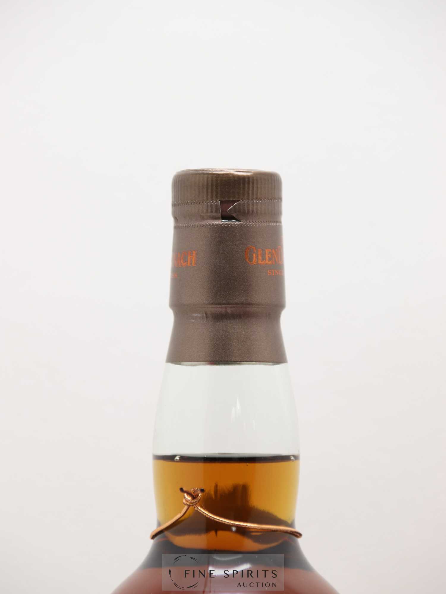 Glendronach 26 years 1992 Of. Cask n°8316 - One of 680 - bottled 2018 - Lot de 1 bouteille - 3