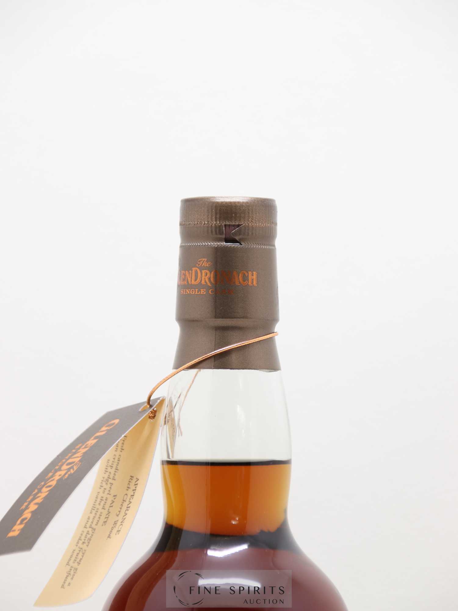 The Glendronach 23 years 1993 Of. Sherry Butt n°447 - One of 642 - bottled 2016 The Nectar & LMDW - Lot de 1 bouteille - 3