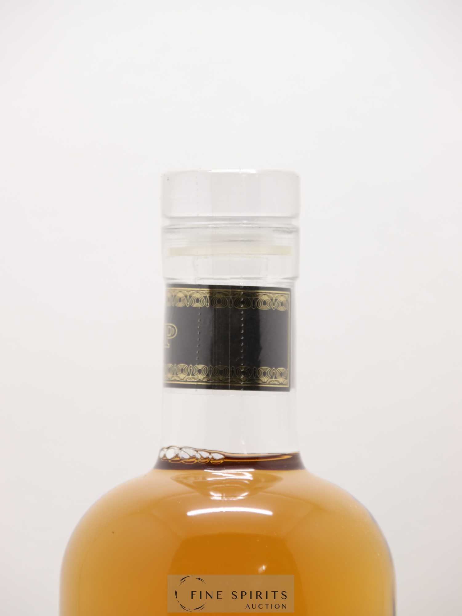 Laphroaig 21 years 1996 Douglas Laing Xtra Old Particular Hogshead n°DL11990 - One of 253 - bottled 2017 LMDW - Lot de 1 bouteille - 2