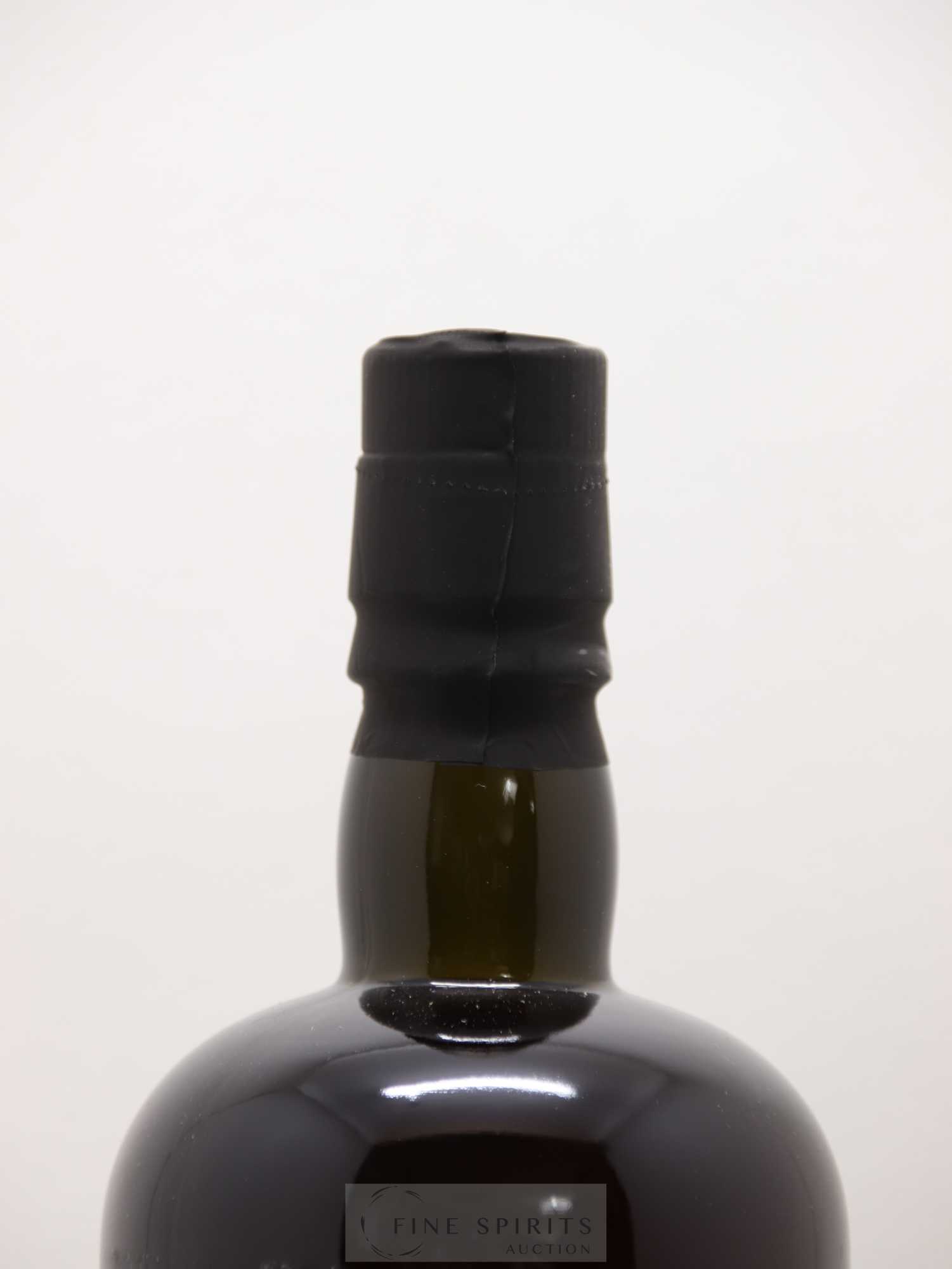 Velier Royal Navy 14 years Of. Tiger Shark 2nd Edition - Release 2019 - Lot de 1 bouteille - 3