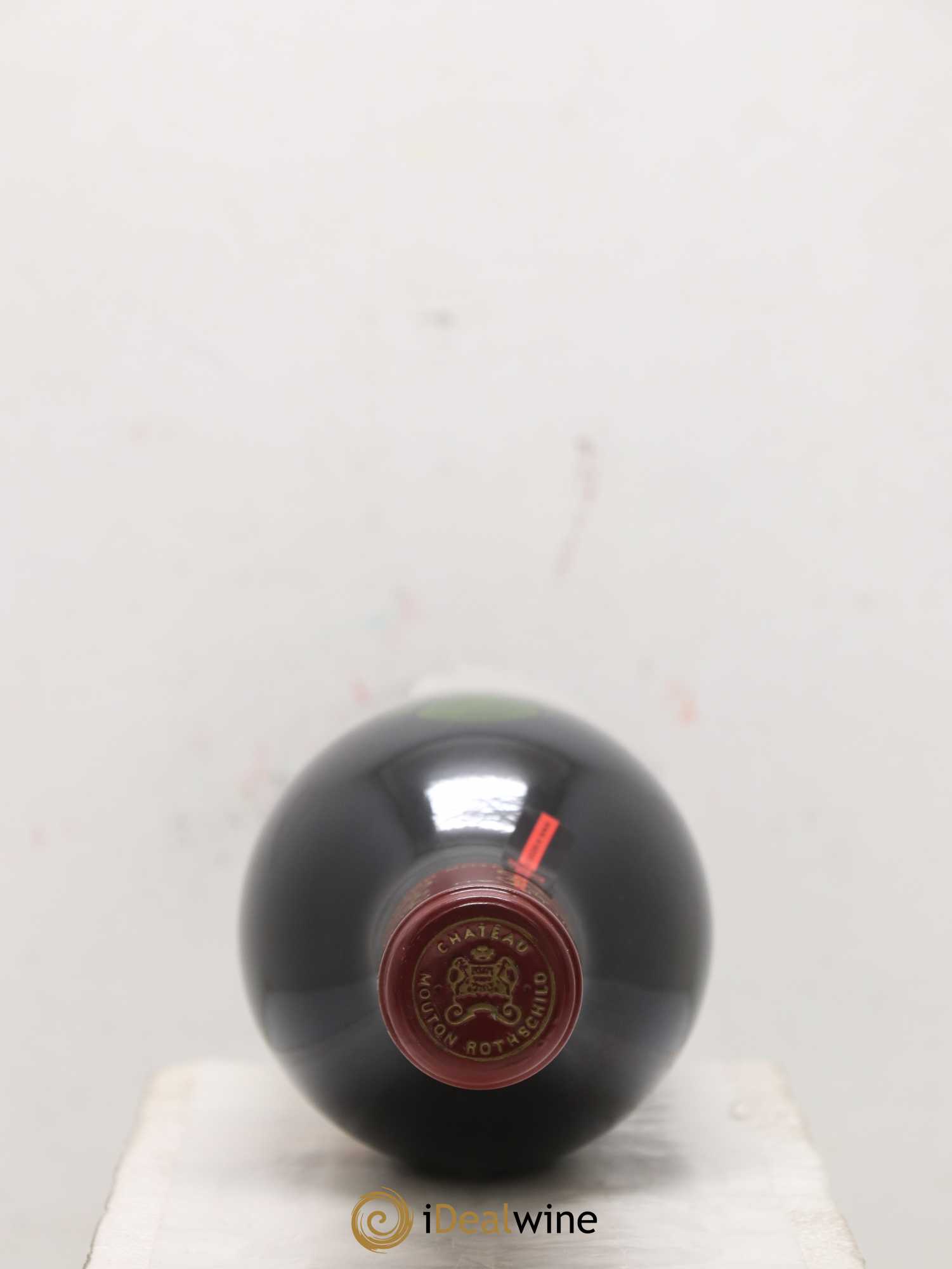 Château Mouton Rothschild 1er Grand Cru Classé 2010 - Lot of 1 bottle - 2