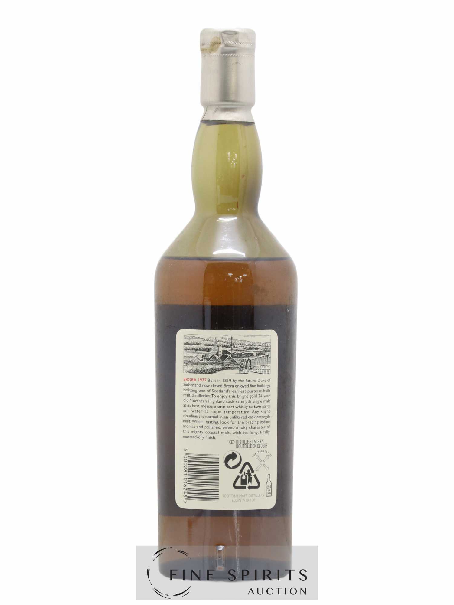 Brora 24 years 1977 Of. Rare Malts Selection Natural Cask Strengh - bottled 2001 Limited Edition - Lot de 1 bouteille - 1