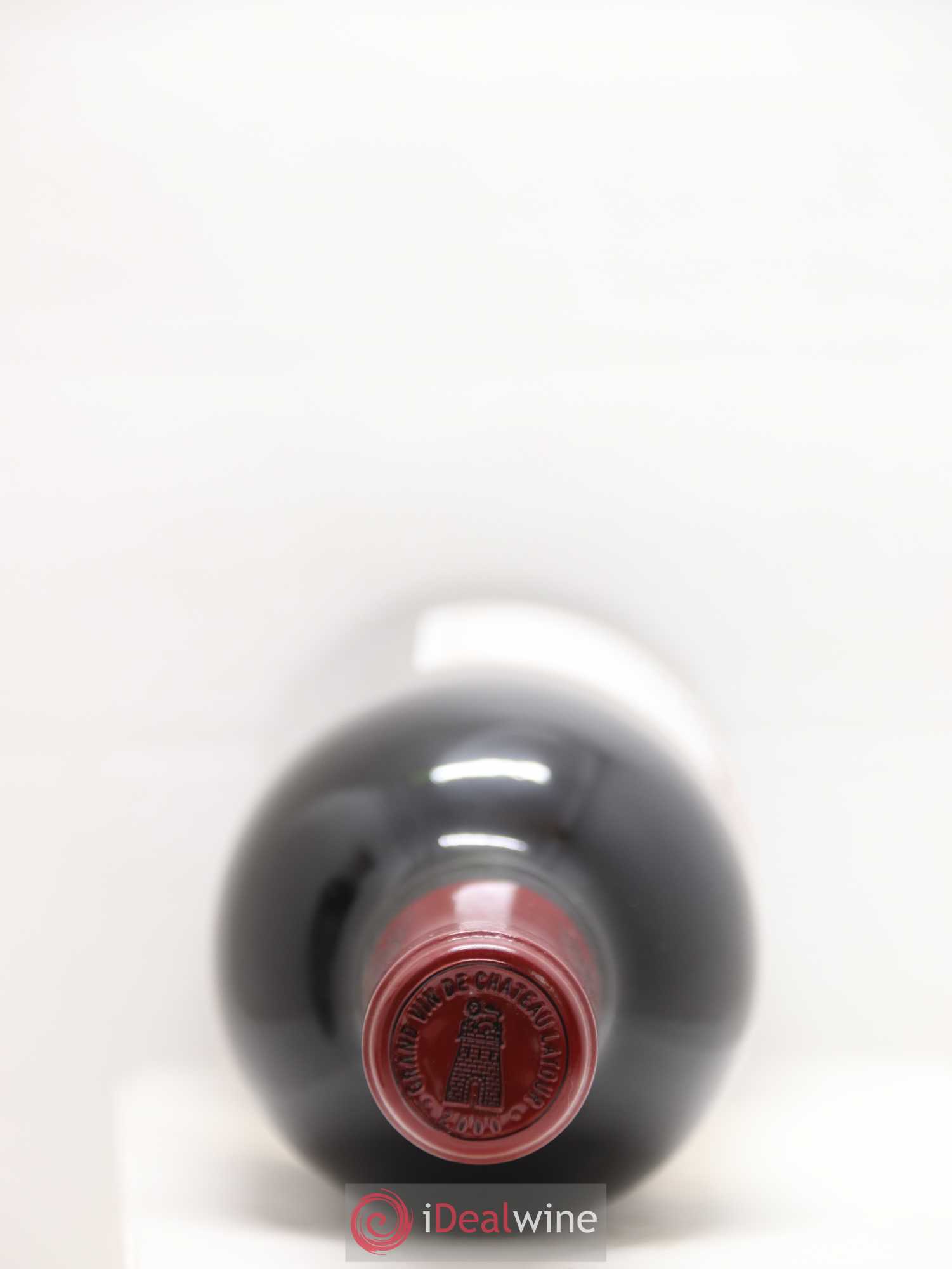 Caisse Carré d'As 4 Petrus - 4 Latour - 4 Margaux - 4 Haut Brion 2000 - Posten von 16 Flaschen - 9