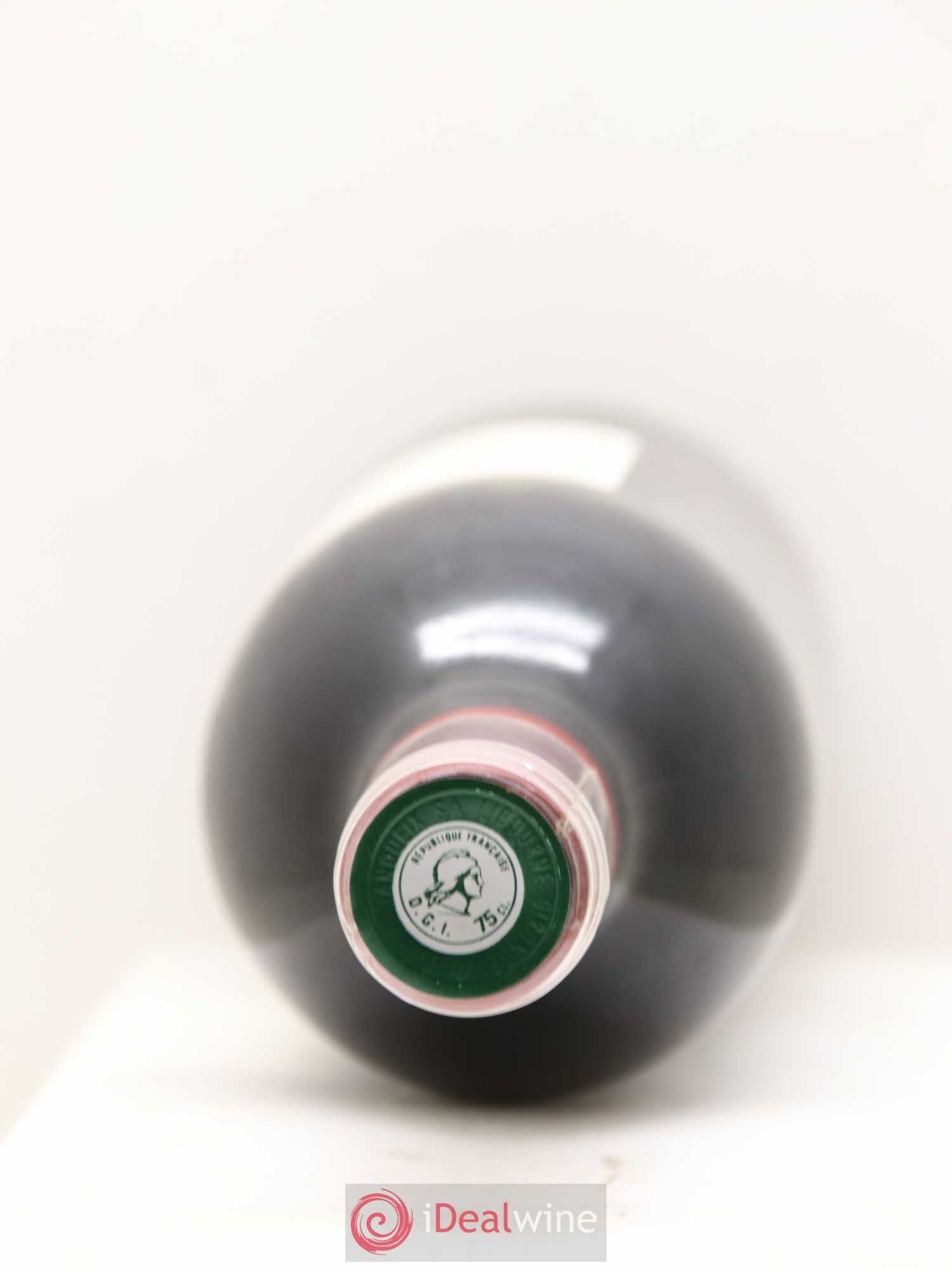 Château Latour 1er Grand Cru Classé 1982 - Lot de 3 bouteilles - 1