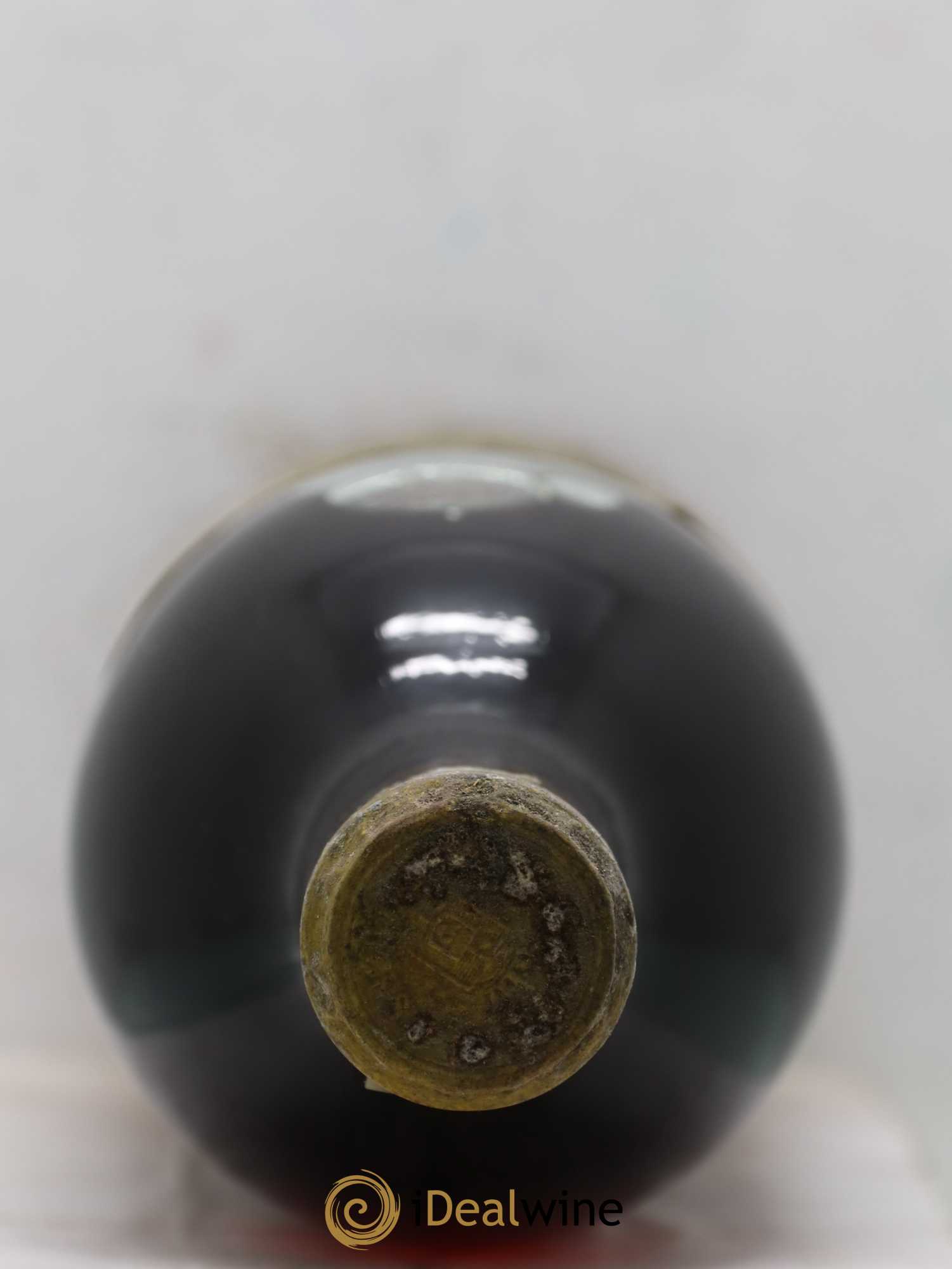 Château d' Yquem 1er Cru Classé Supérieur 1939 - Lotto di 1 bottiglia - 2
