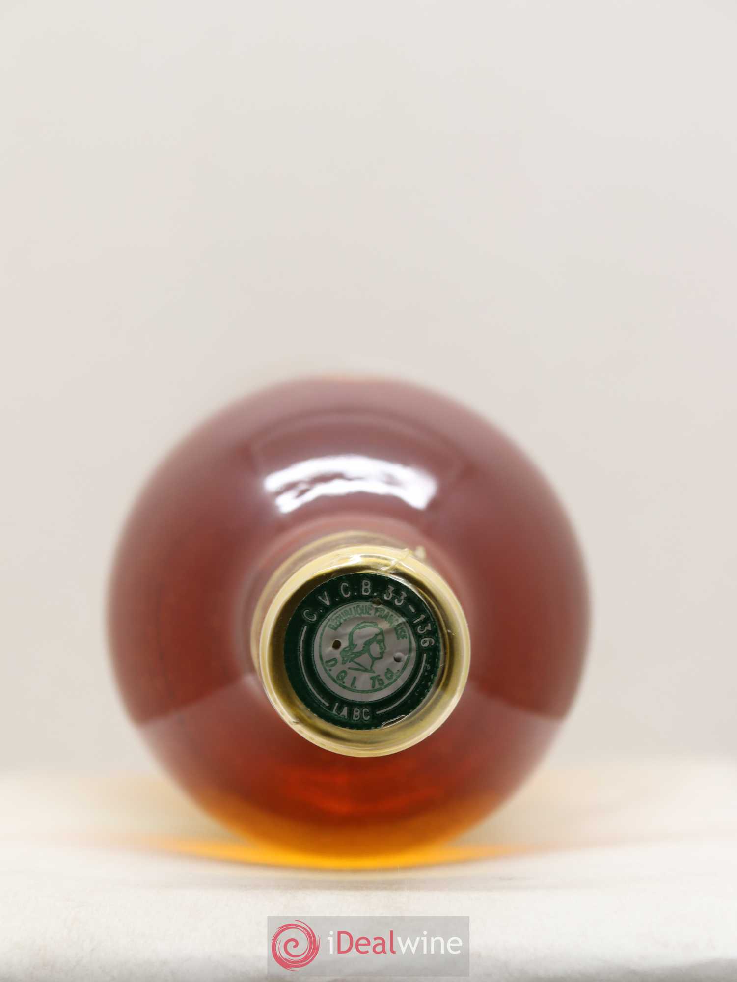 Château d' Yquem 1er Cru Classé Supérieur 1985 - Lotto di 3 bottiglie - 1