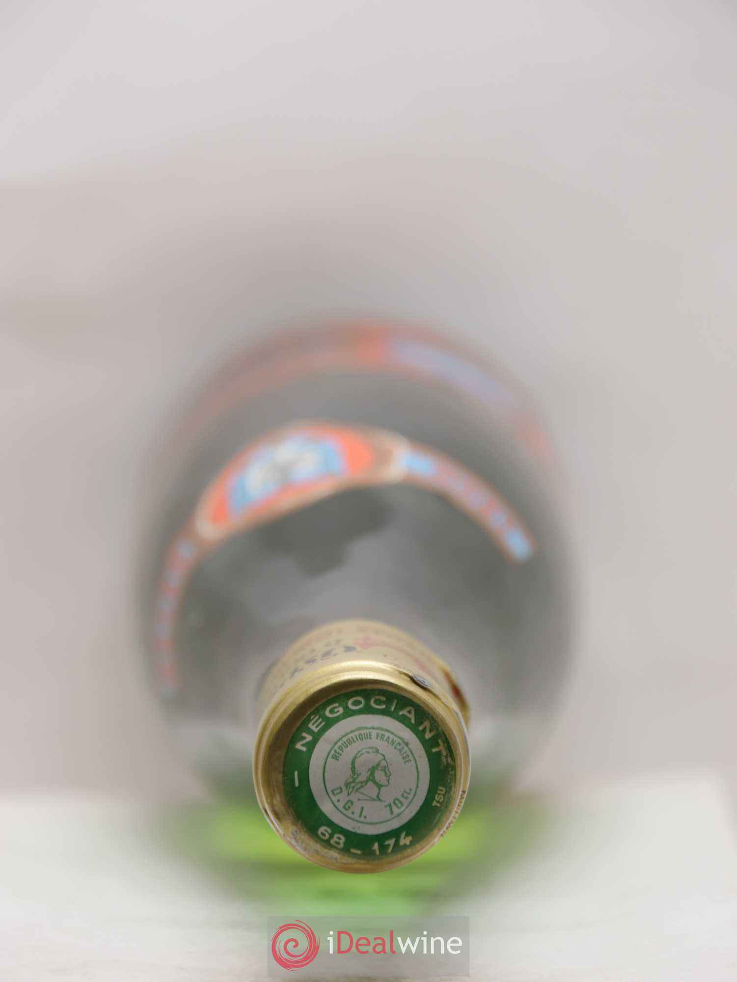 Gewurztraminer Cuvée des comtes d'Eguisheim Léon Beyer 1981 - Posten von 3 Flaschen - 1