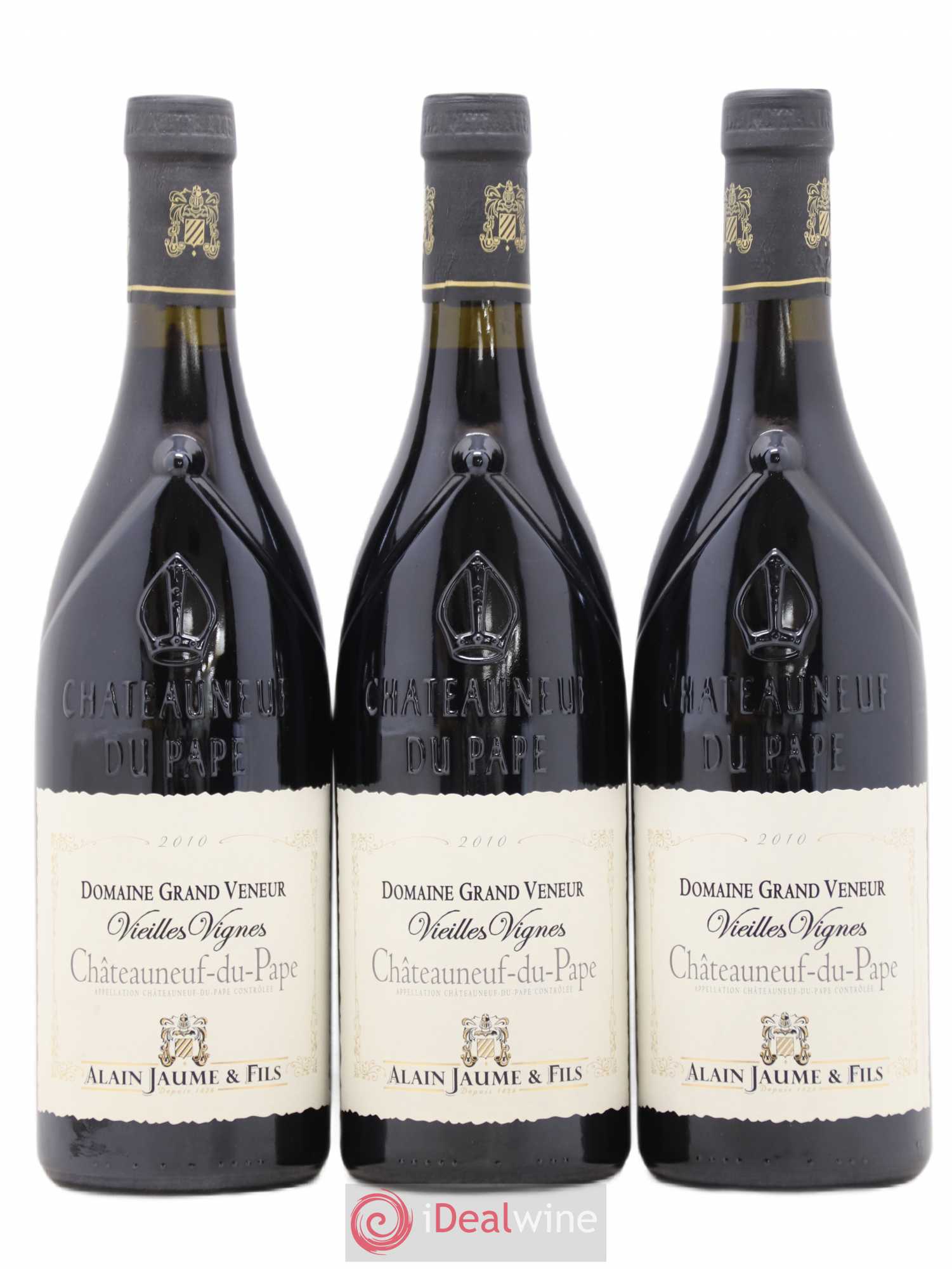 Châteauneuf-du-Pape Vieilles Vignes Grand Veneur (Domaine) 2010 - Lot de 3 bouteilles - 0