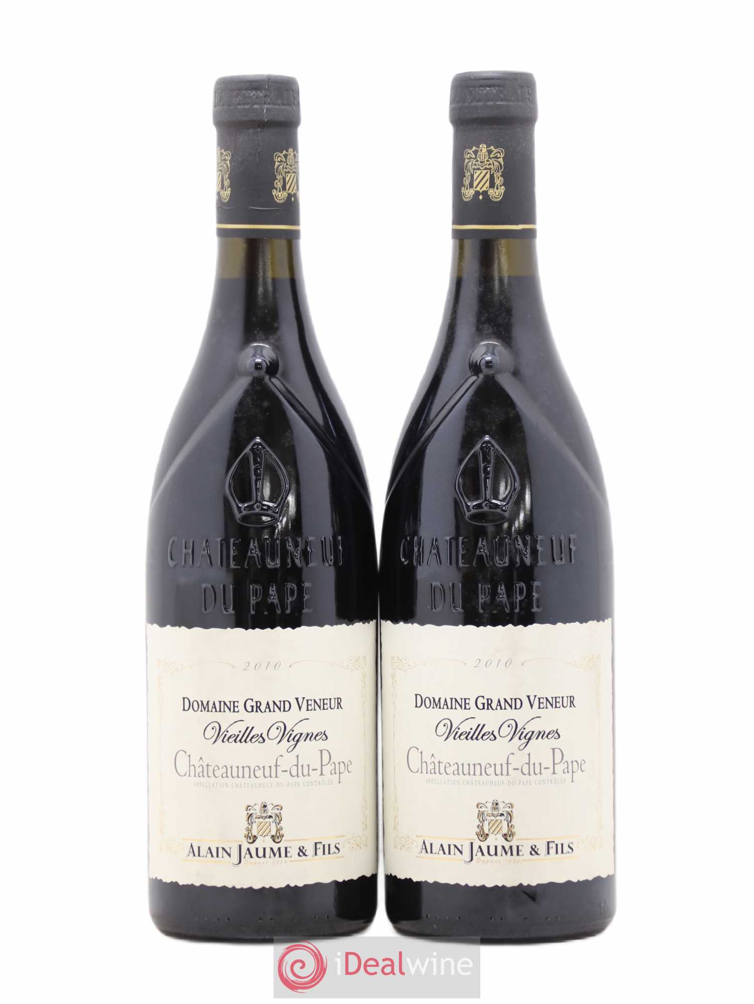 Châteauneuf-du-Pape Vieilles Vignes Grand Veneur (Domaine) 2010 - Posten von 2 Flaschen - 0