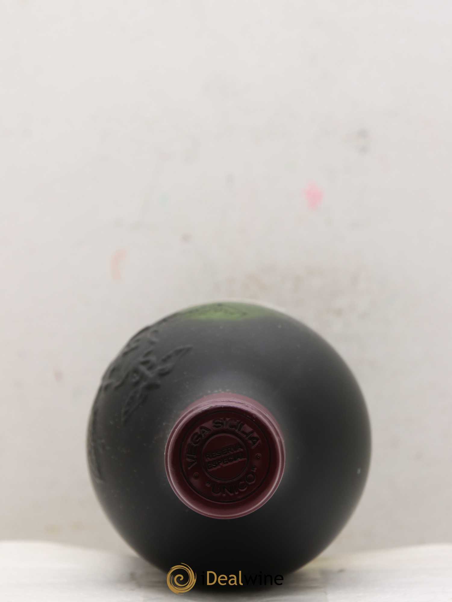 Ribera Del Duero Vega Sicilia Unico Reserva Especial Famille Alvarez Lote 002 N°000532 - Edition 2002 : années 1985-1986-1990 - Lot de 1 bouteille - 3