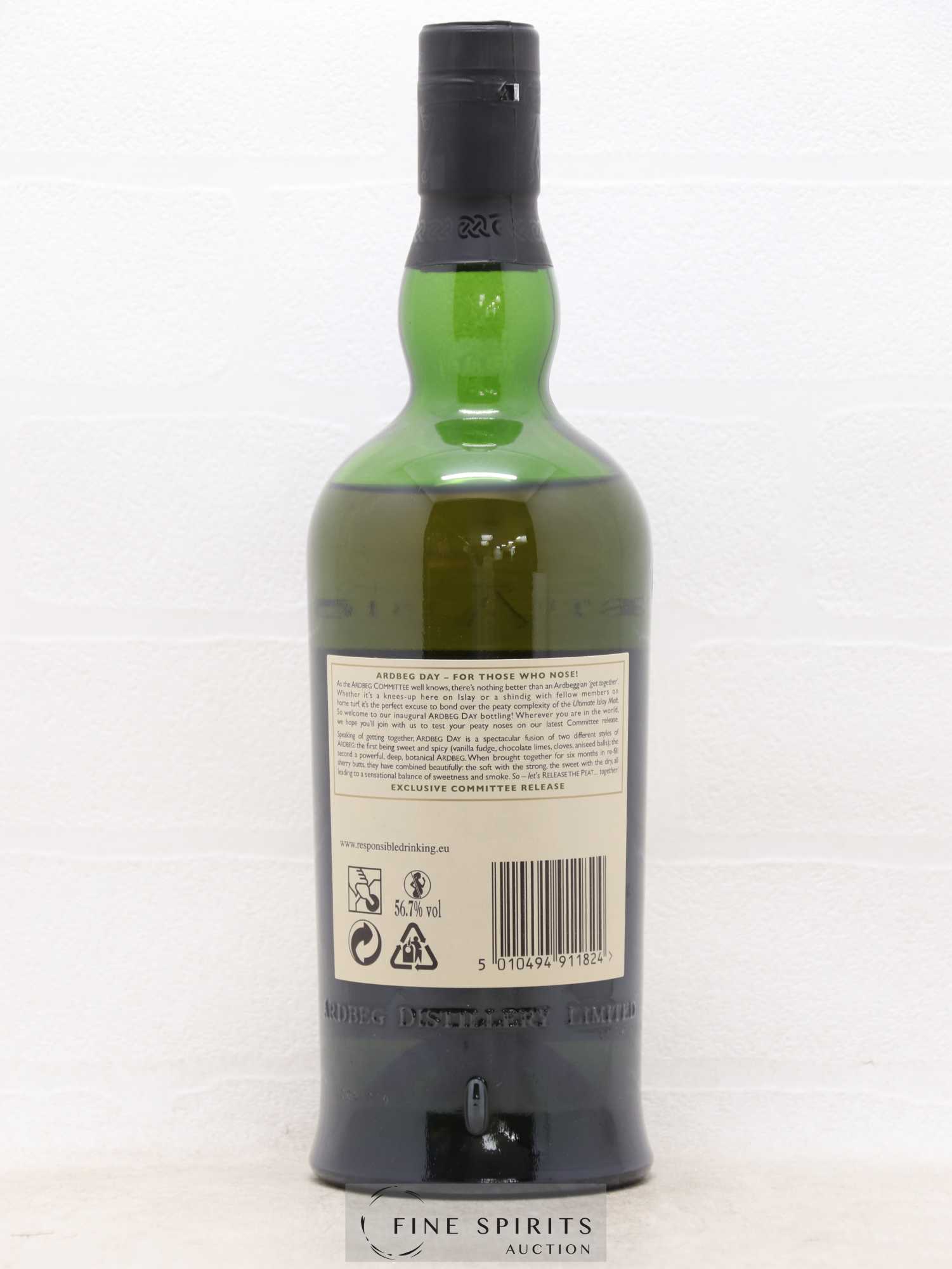 Ardbeg Of. Day Release The Peat Exclusive Committee Release - Lot de 1 bouteille - 1