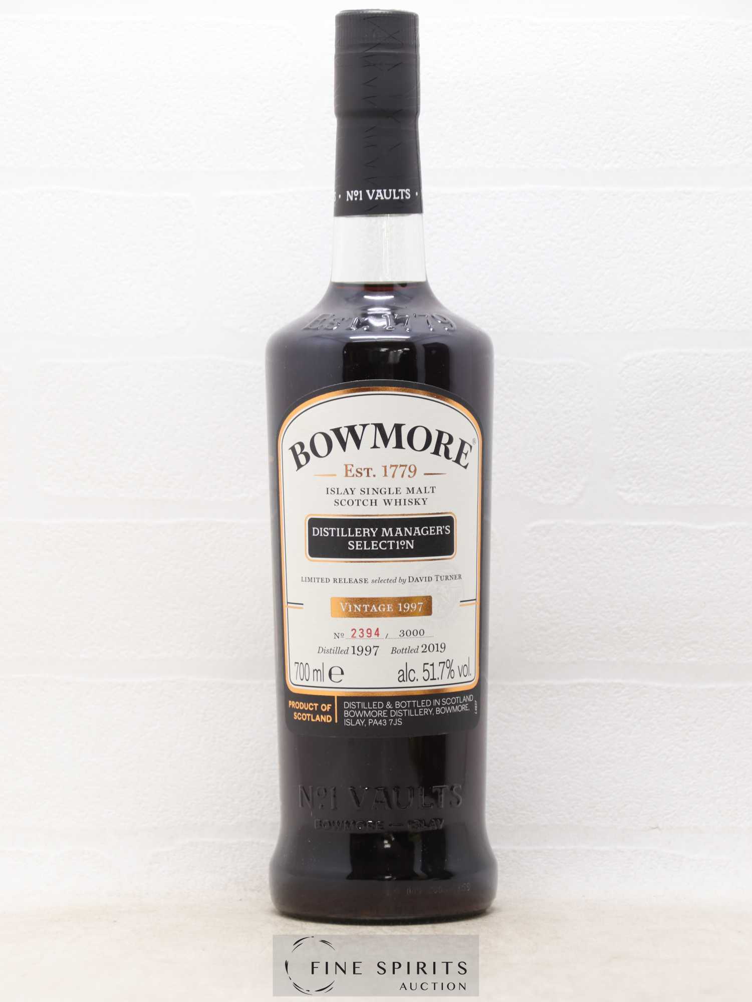 Bowmore 1997 Of. Vintage One of 3000 - bottled 2019 Distillery Manager's Selection - Lot of 1 bottle - 1