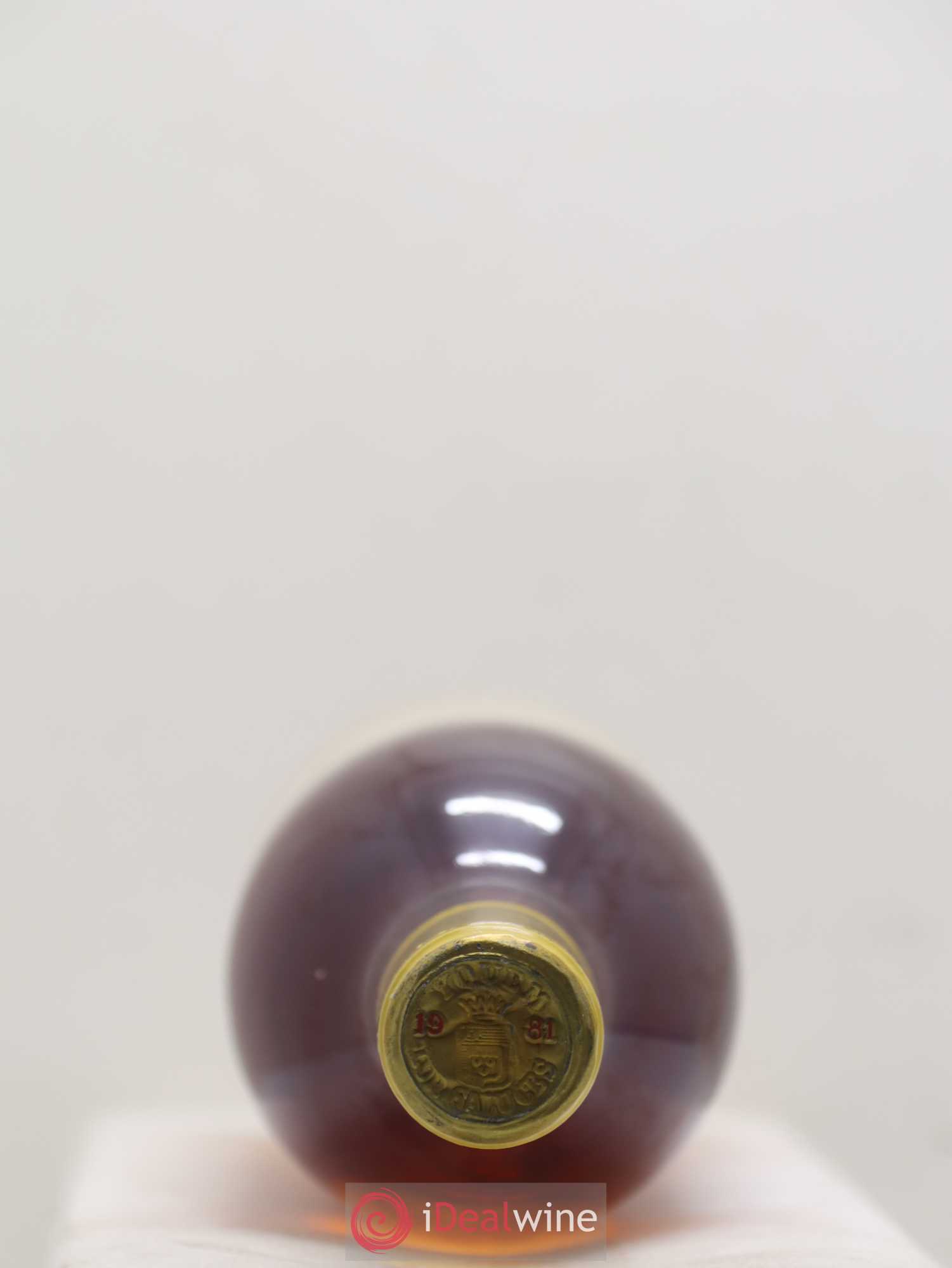 Château d' Yquem 1er Cru Classé Supérieur 1981 - Lotto di 1 bottiglia - 1