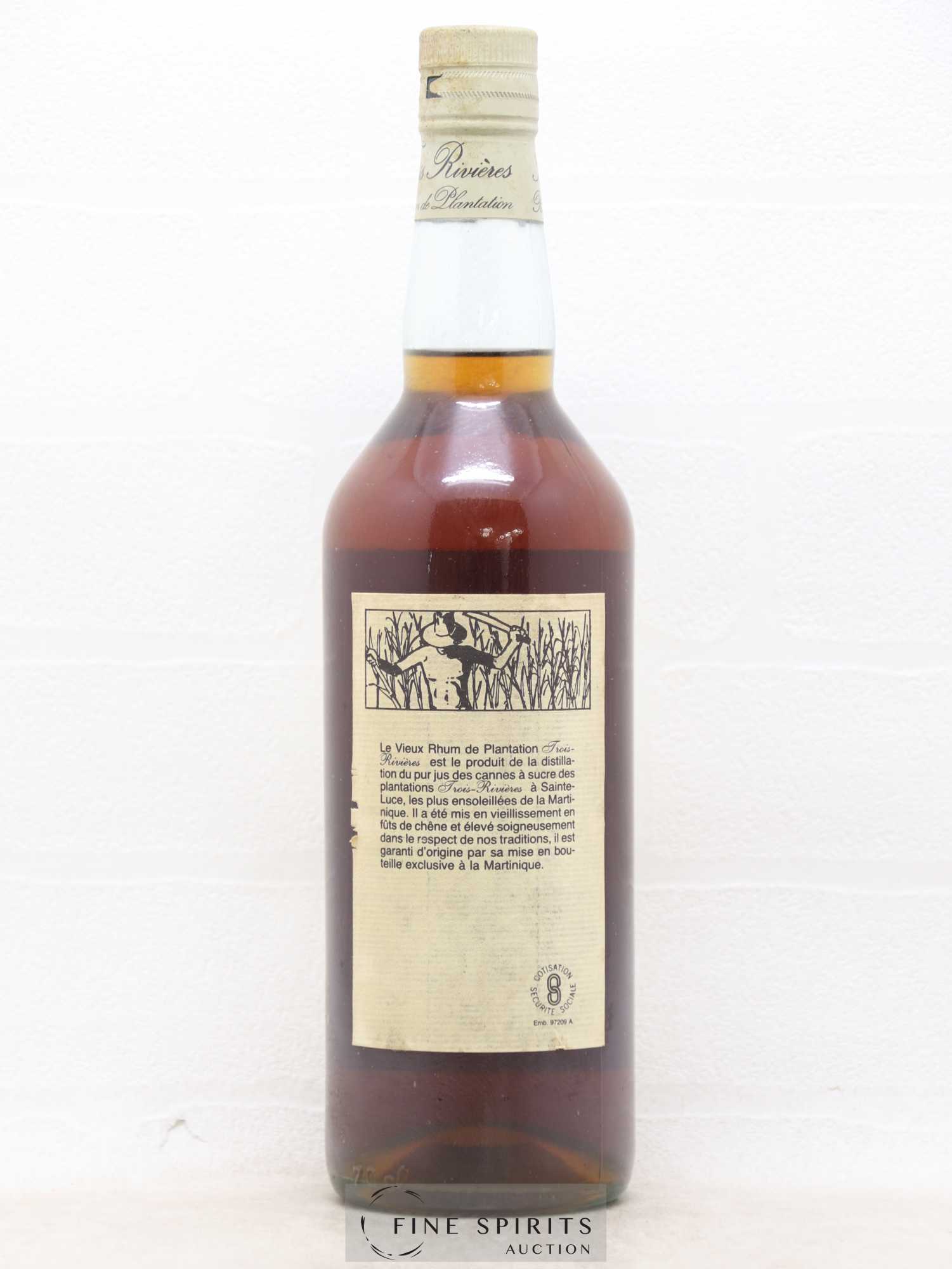 Trois Rivières 1964 Of. - Posten von 1 Flasche - 1