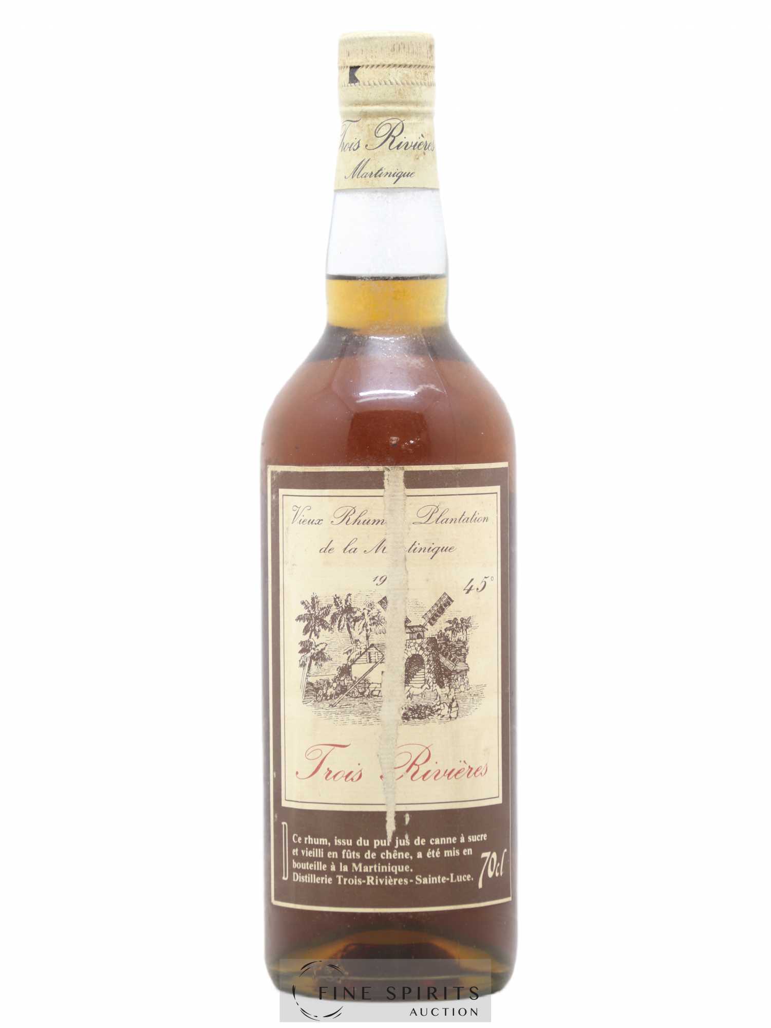 Trois Rivières 1970 Of. Label Rouge (no reserve) - Lot of 1 bottle - 0