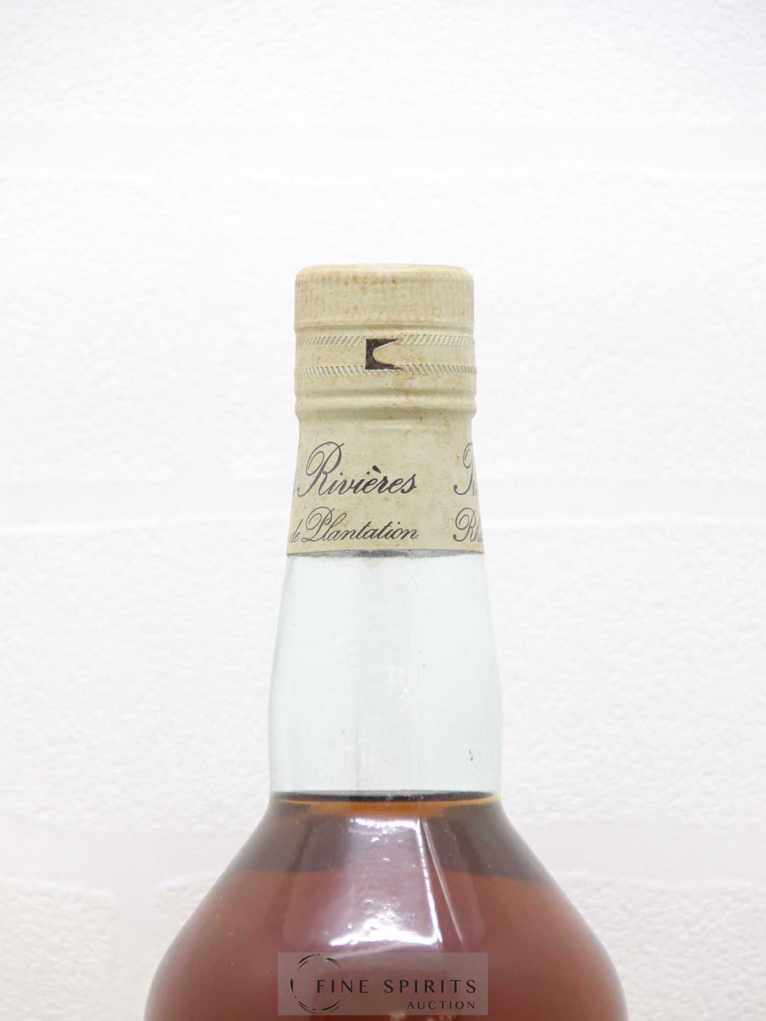 Trois Rivières 1964 Of. - Lot de 1 bouteille - 2