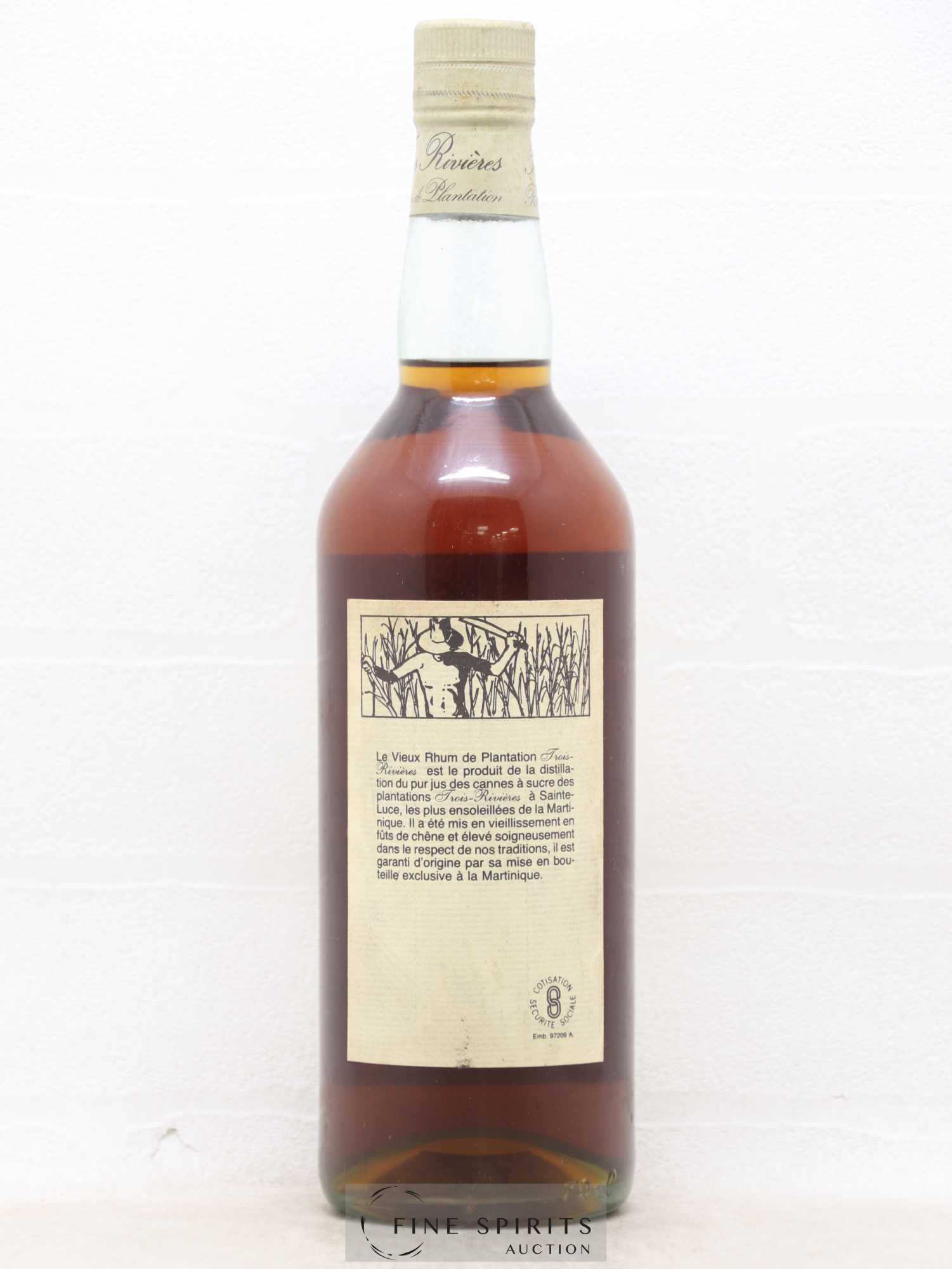 Trois Rivières 1964 Of. - Lot de 1 bouteille - 1