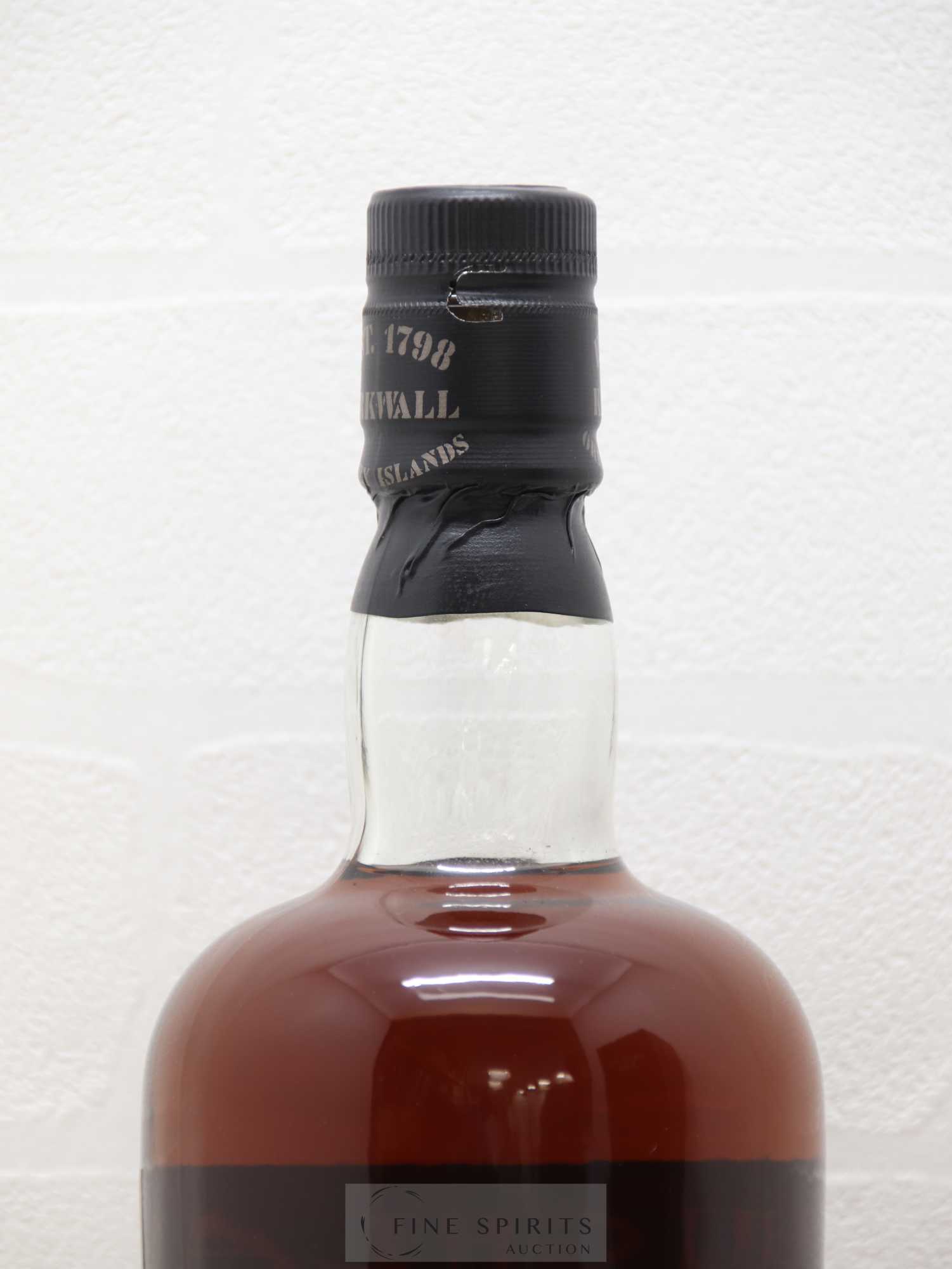 Highland Park 1983 Of. Cask n°1094 - One of 588 - bottled 2002 - Lot de 1 bouteille - 3
