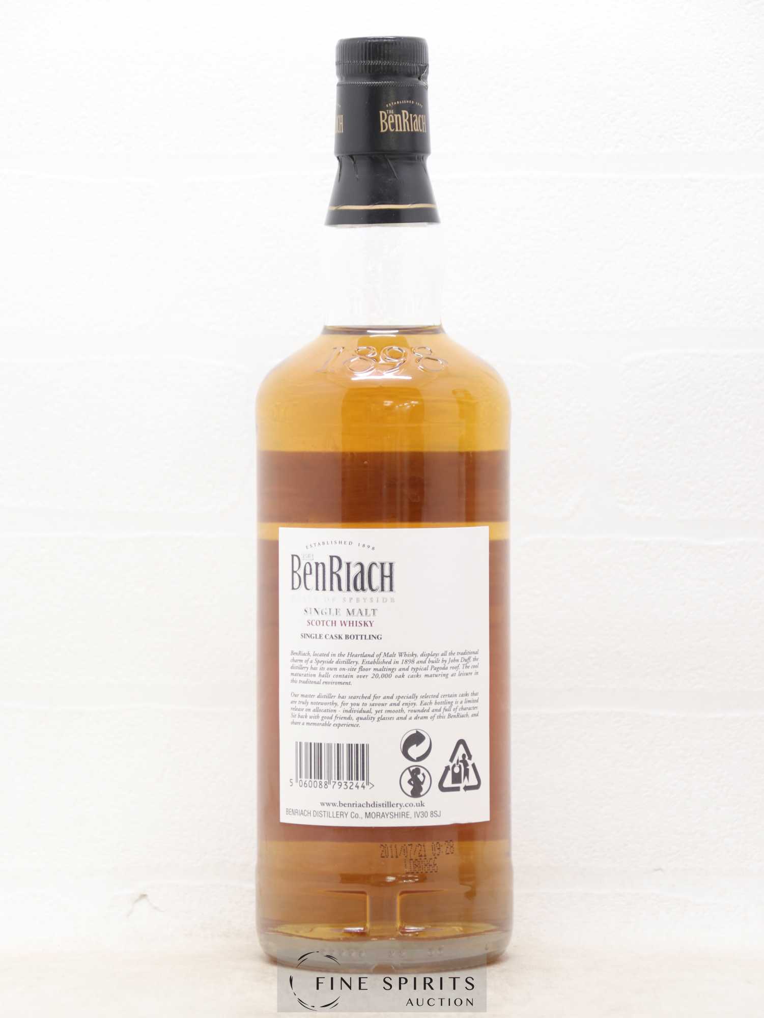Benriach 39 years 1972 Of. Hogshead Cask n°802 - One of 169 - bottled 2011 Limited Release - Lot de 1 bouteille - 2