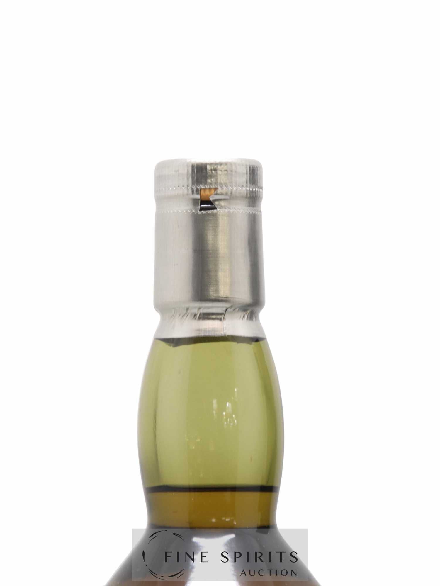 Port Ellen 32 years 1979 Of. 11th Release Natural Cask Strength - One of 2988 - bottled 2011 Limited Edition - Lot de 1 bouteille - 3