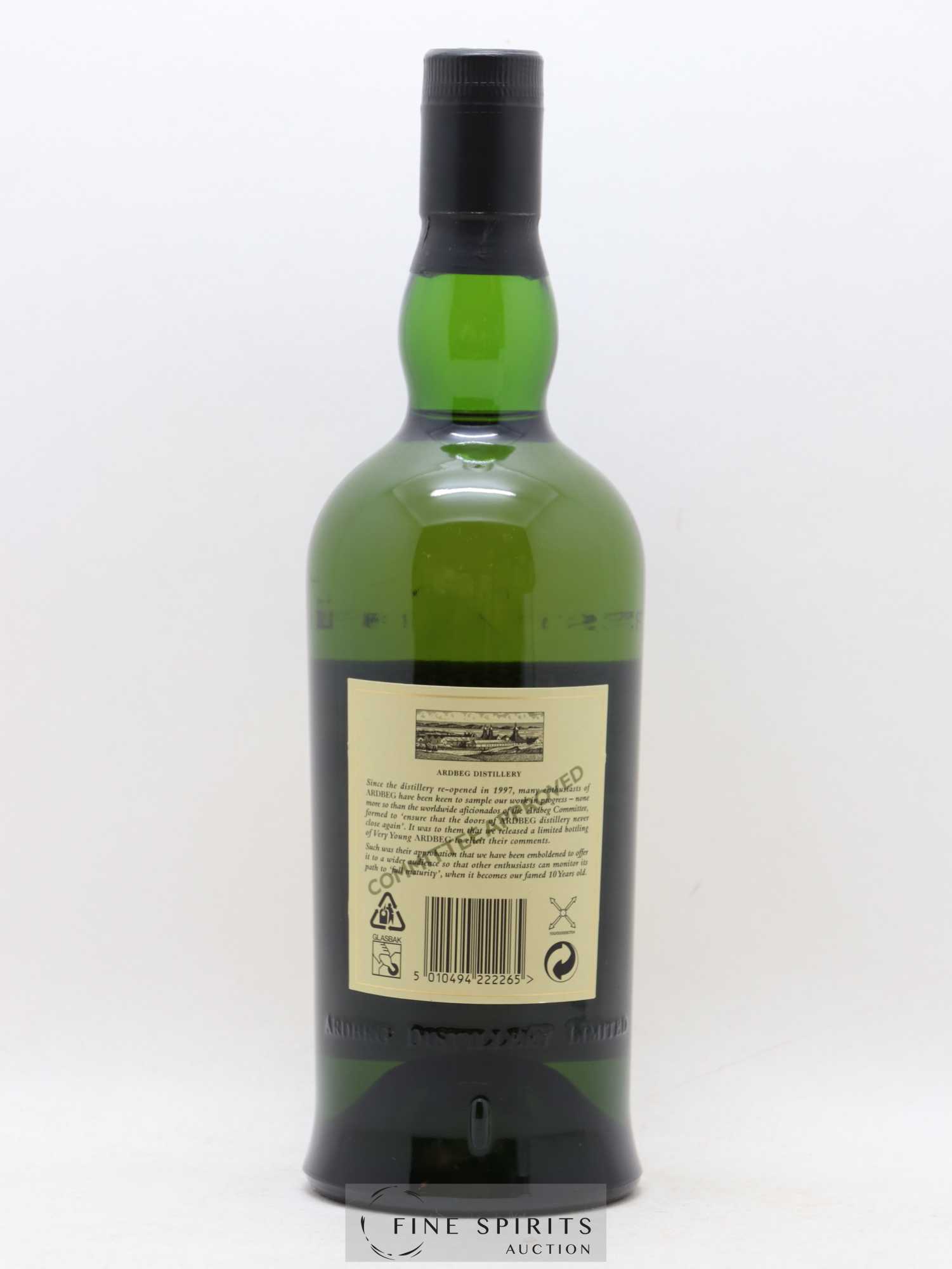 Ardbeg 1998 Of. Very Young bottled 2004 Committee Approved - Lot of 1 bottle - 1