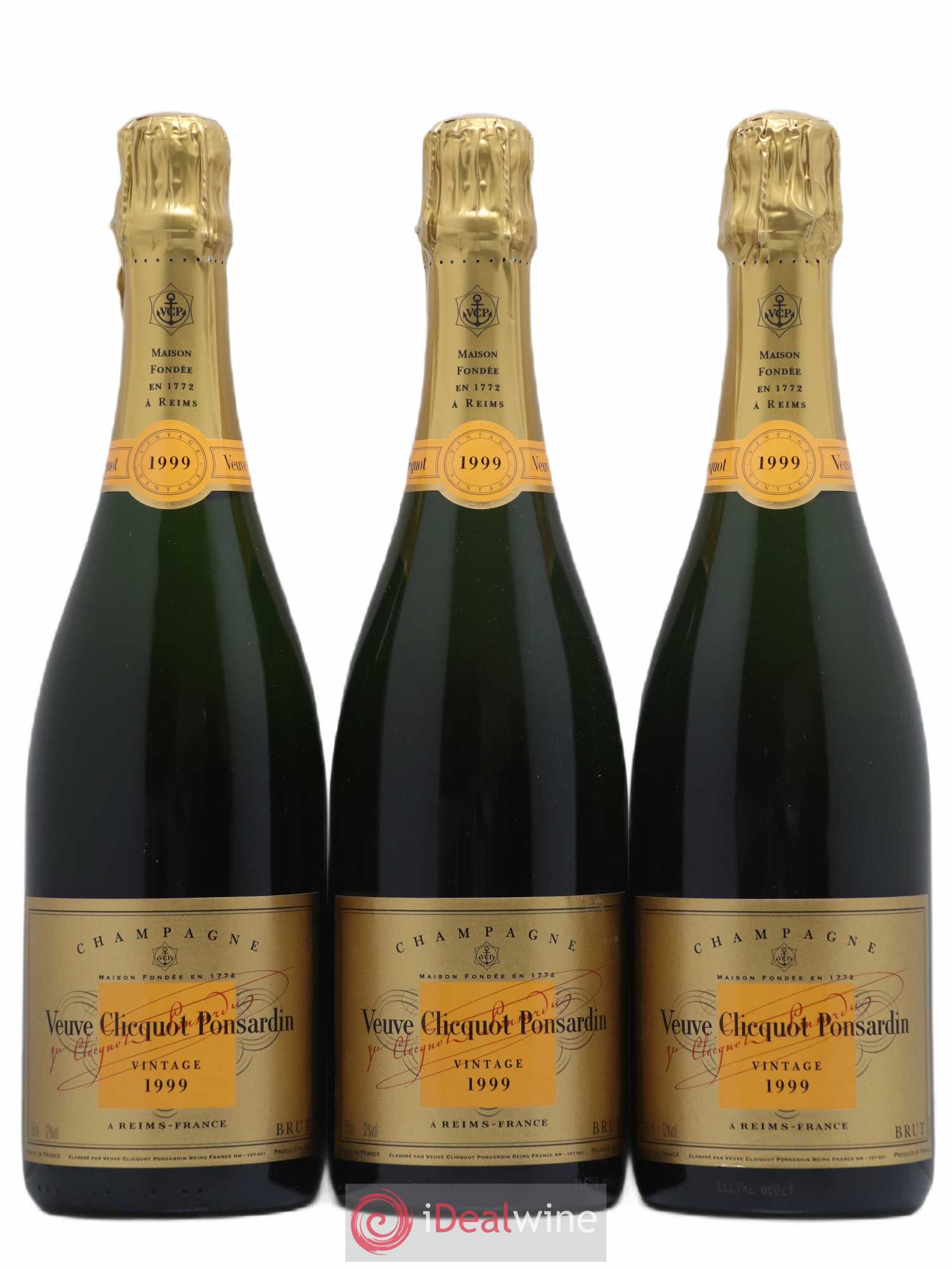 Brut Millésimé Veuve Clicquot 1999 - Lot de 3 bouteilles - 0