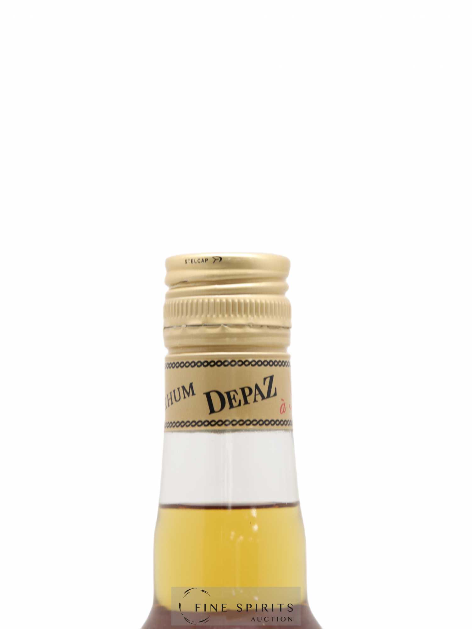 Depaz 1984 Of. Plantations de la Montagne Pelée - Lot de 1 bouteille - 2