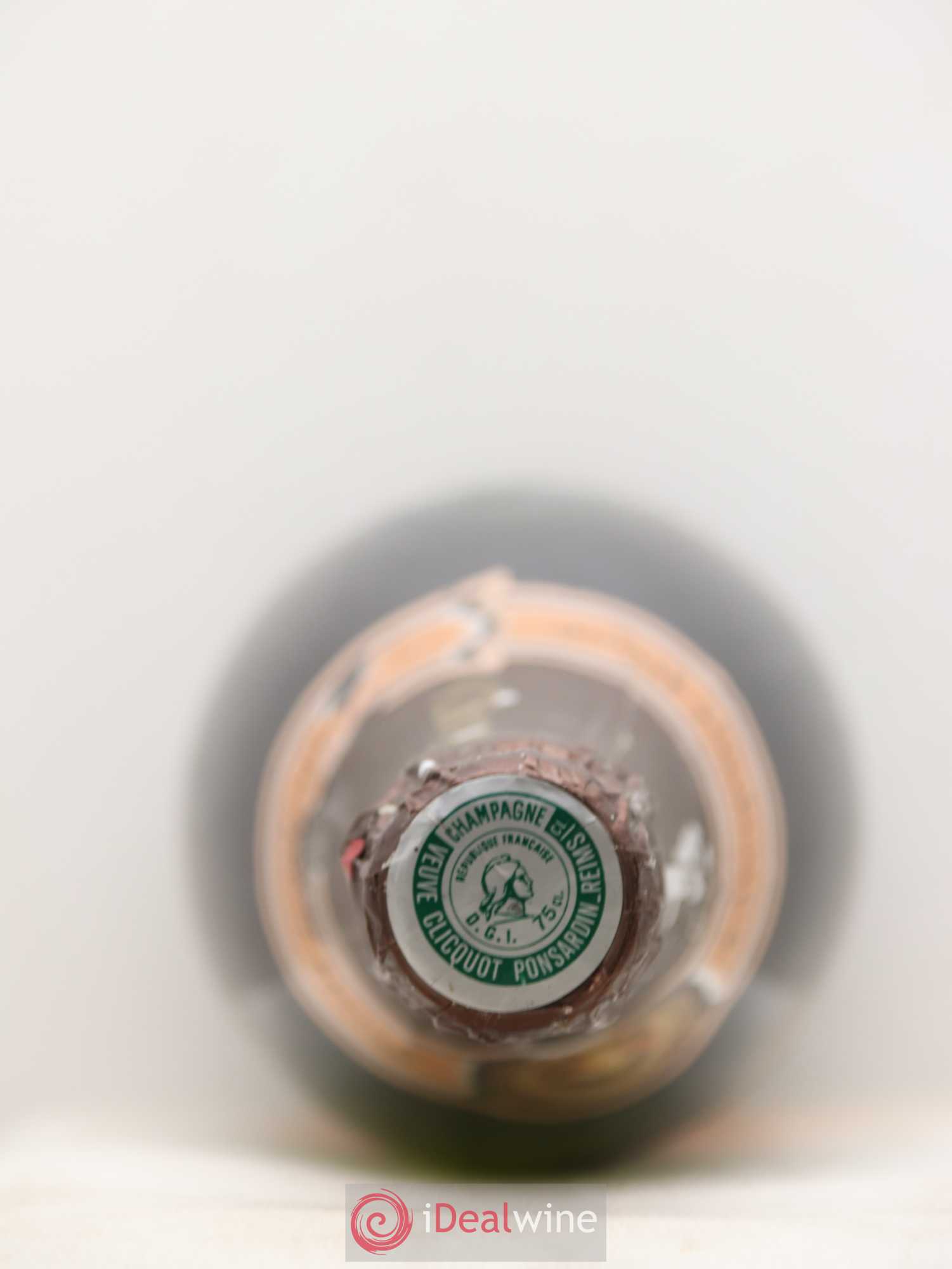 Vintage Rosé Veuve Clicquot 1983 - Lot de 1 bouteille - 1